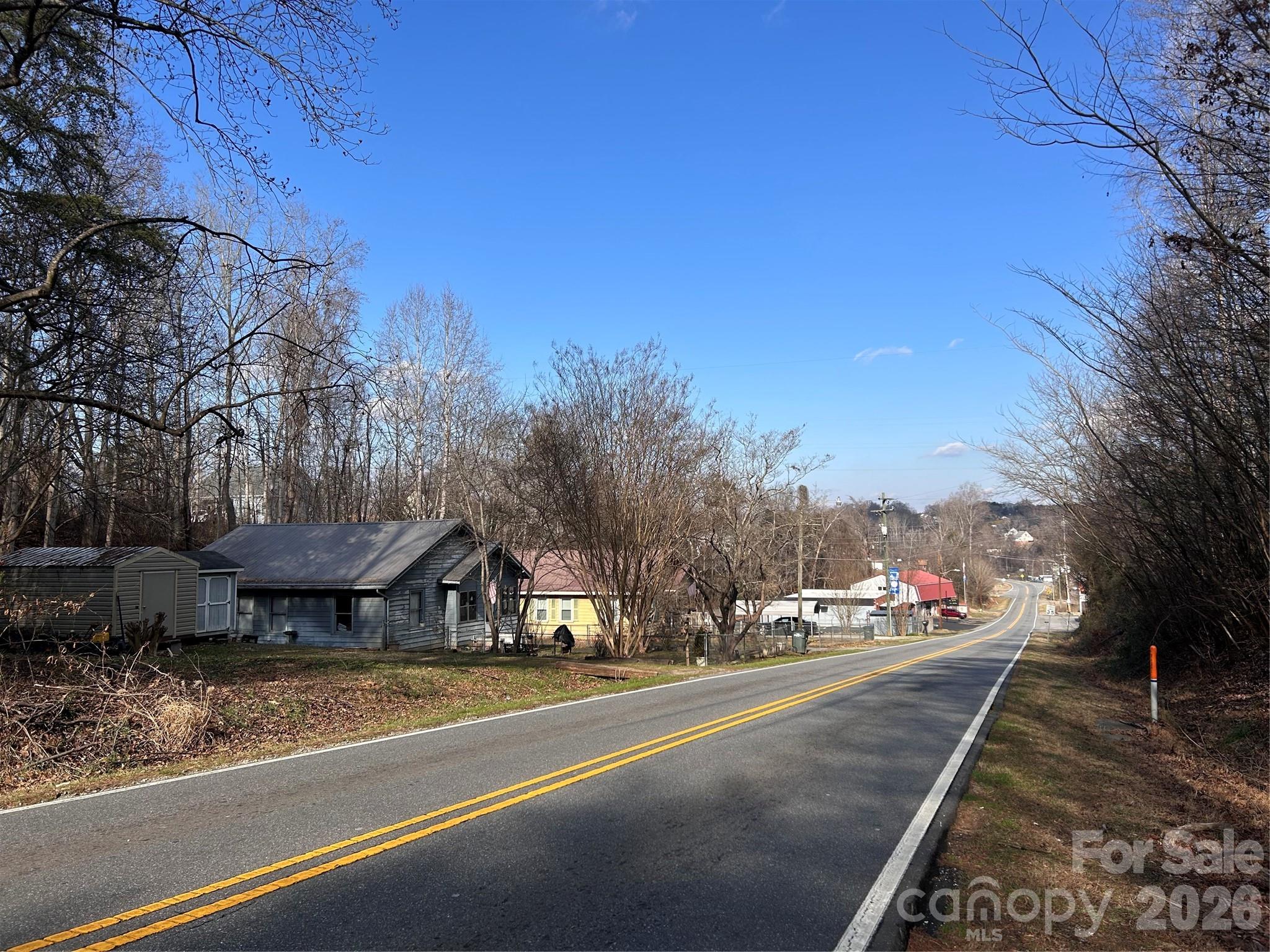 301 Burke Street Property Photo 3