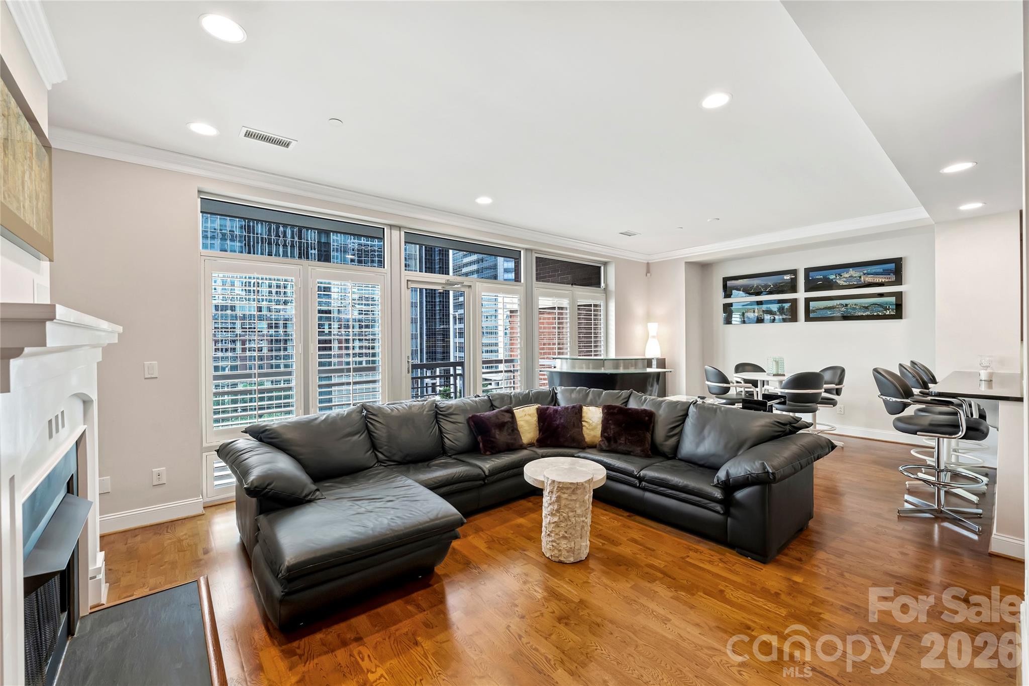 435 S Tryon Street 703 Property Photo 7