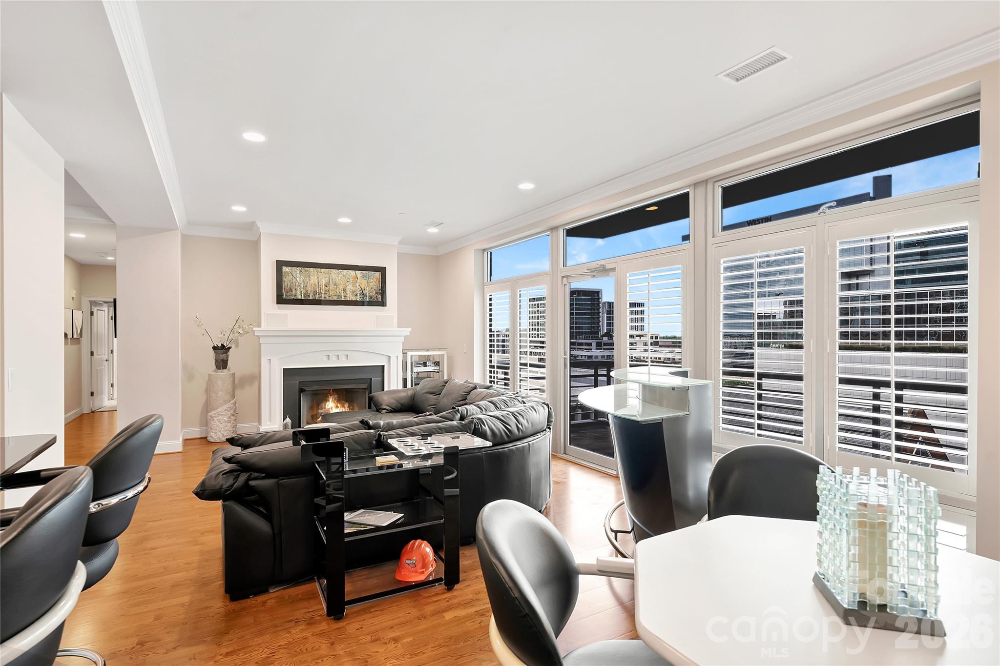 435 S Tryon Street 703 Property Photo 8