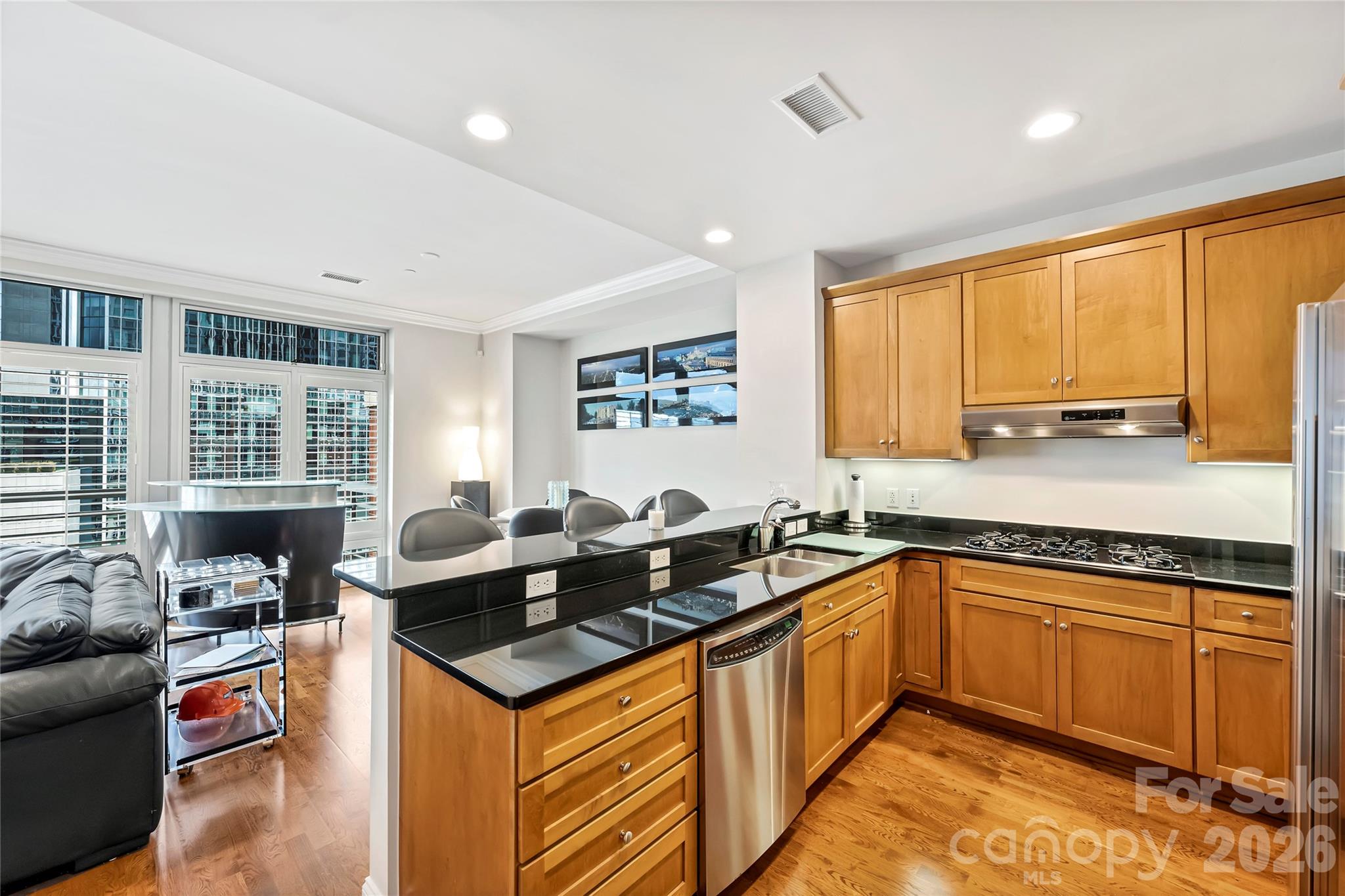435 S Tryon Street 703 Property Photo 17