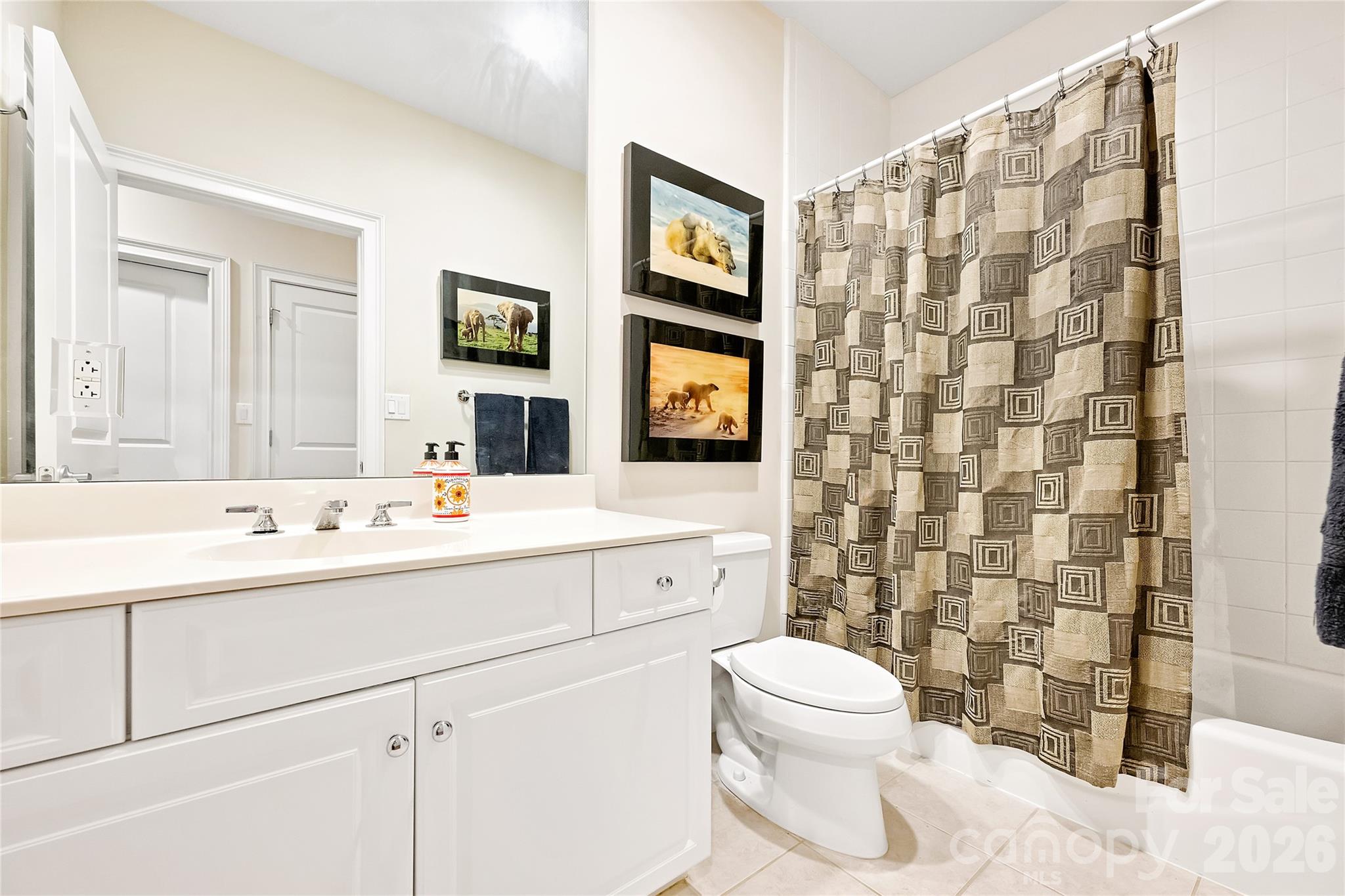 435 S Tryon Street 703 Property Photo 28