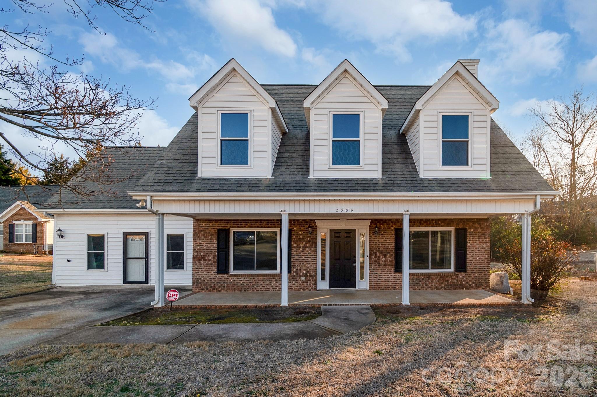 2984 Daffodil Court Property Photo 1
