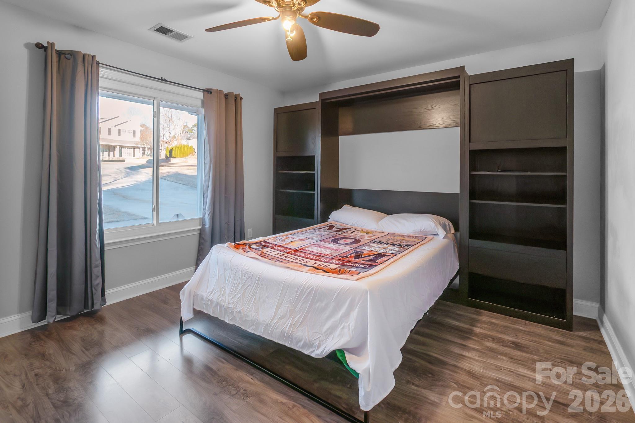 2984 Daffodil Court Property Photo 10