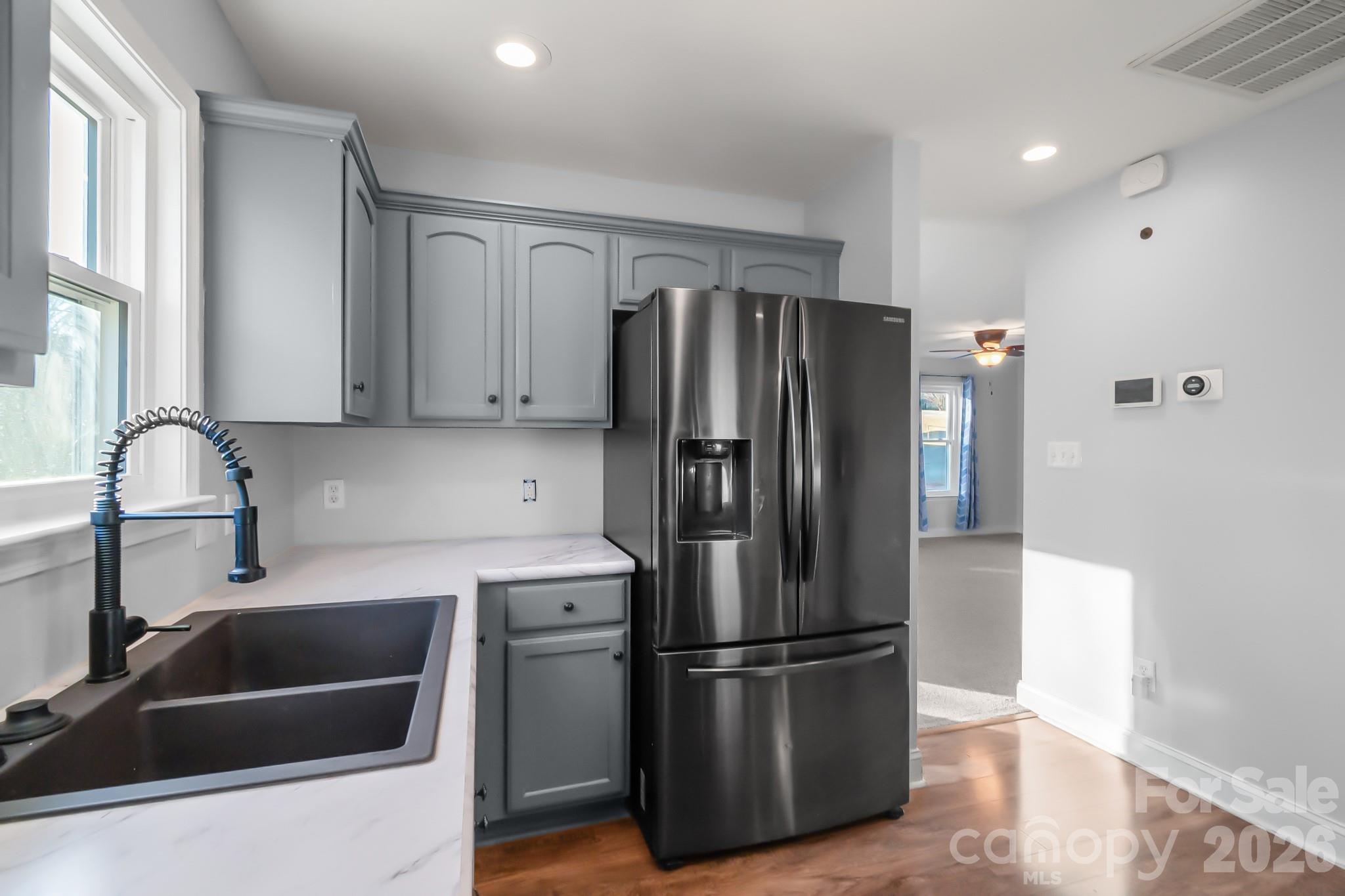 2984 Daffodil Court Property Photo 14