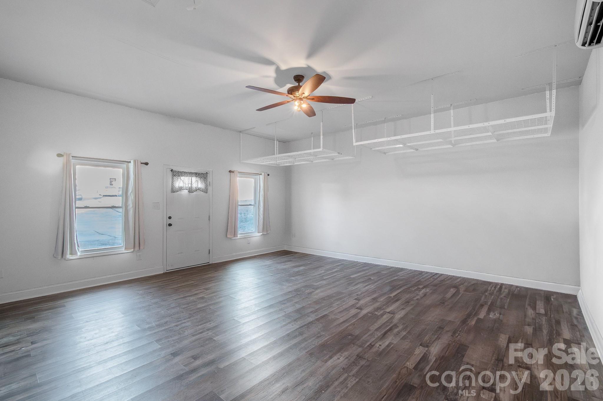 2984 Daffodil Court Property Photo 18