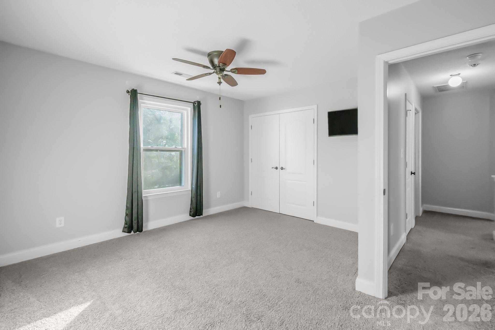 2984 Daffodil Court Property Photo 32