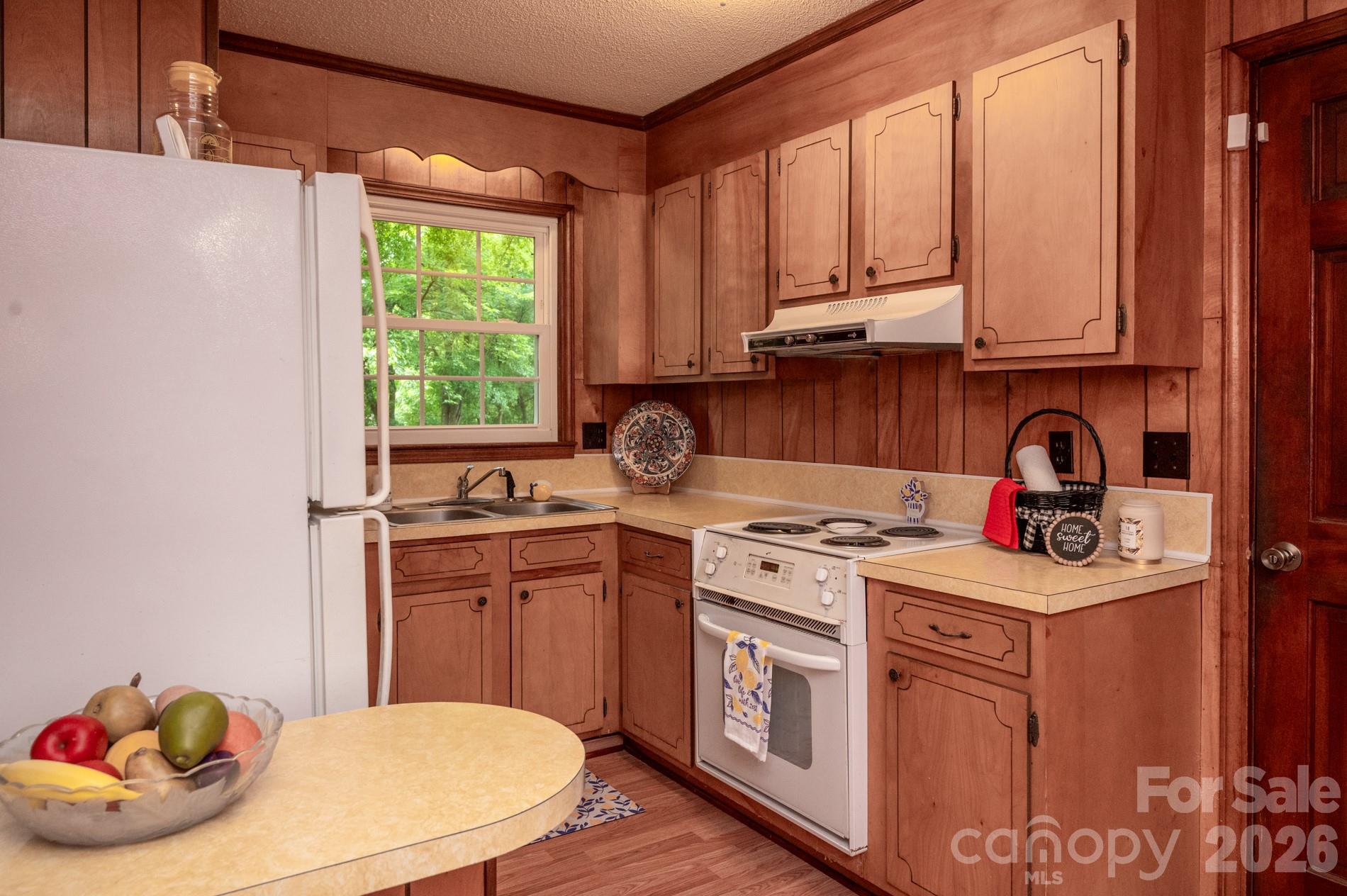 360 Trexler Loop Property Photo 11