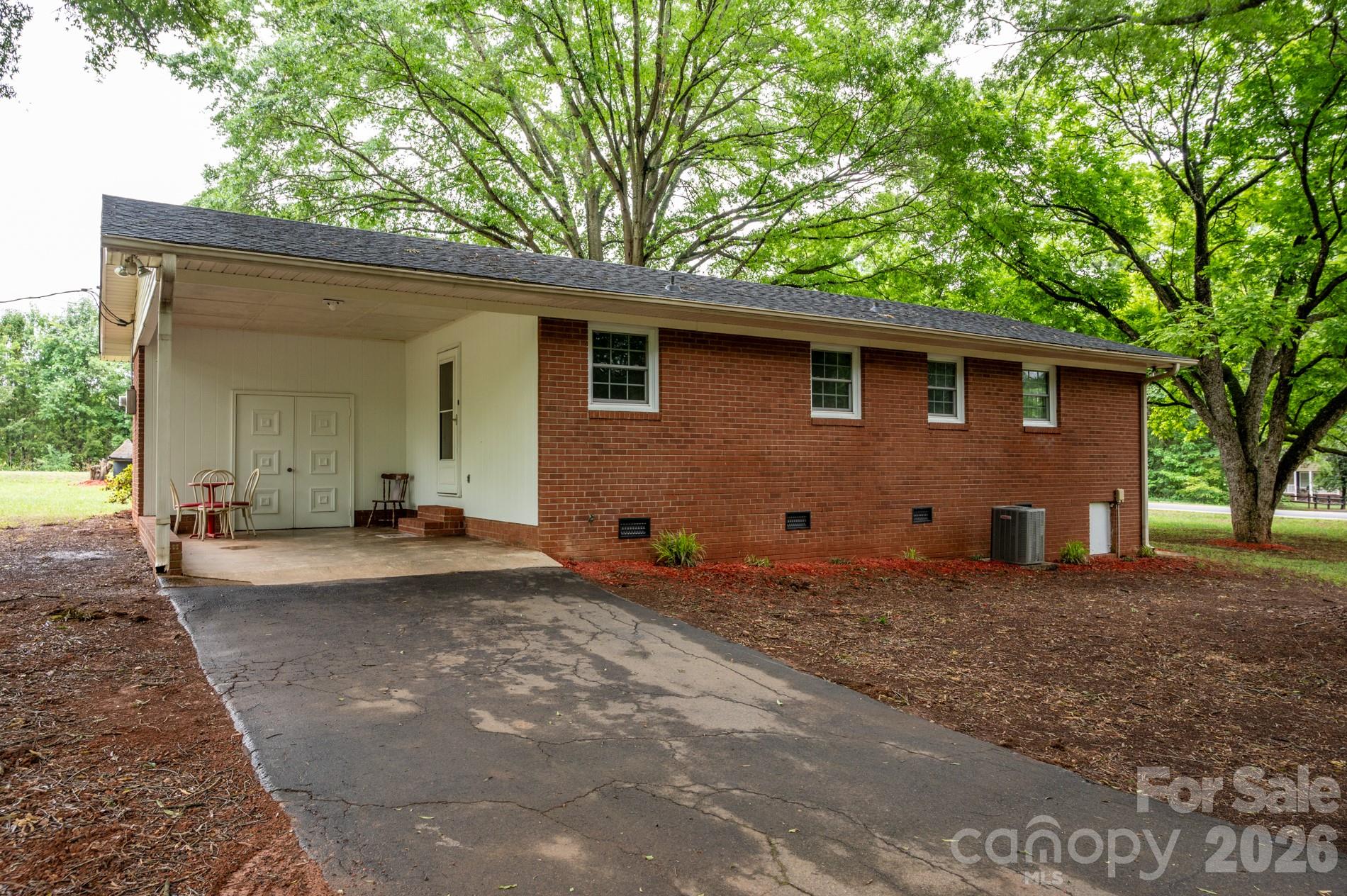 360 Trexler Loop Property Photo 30