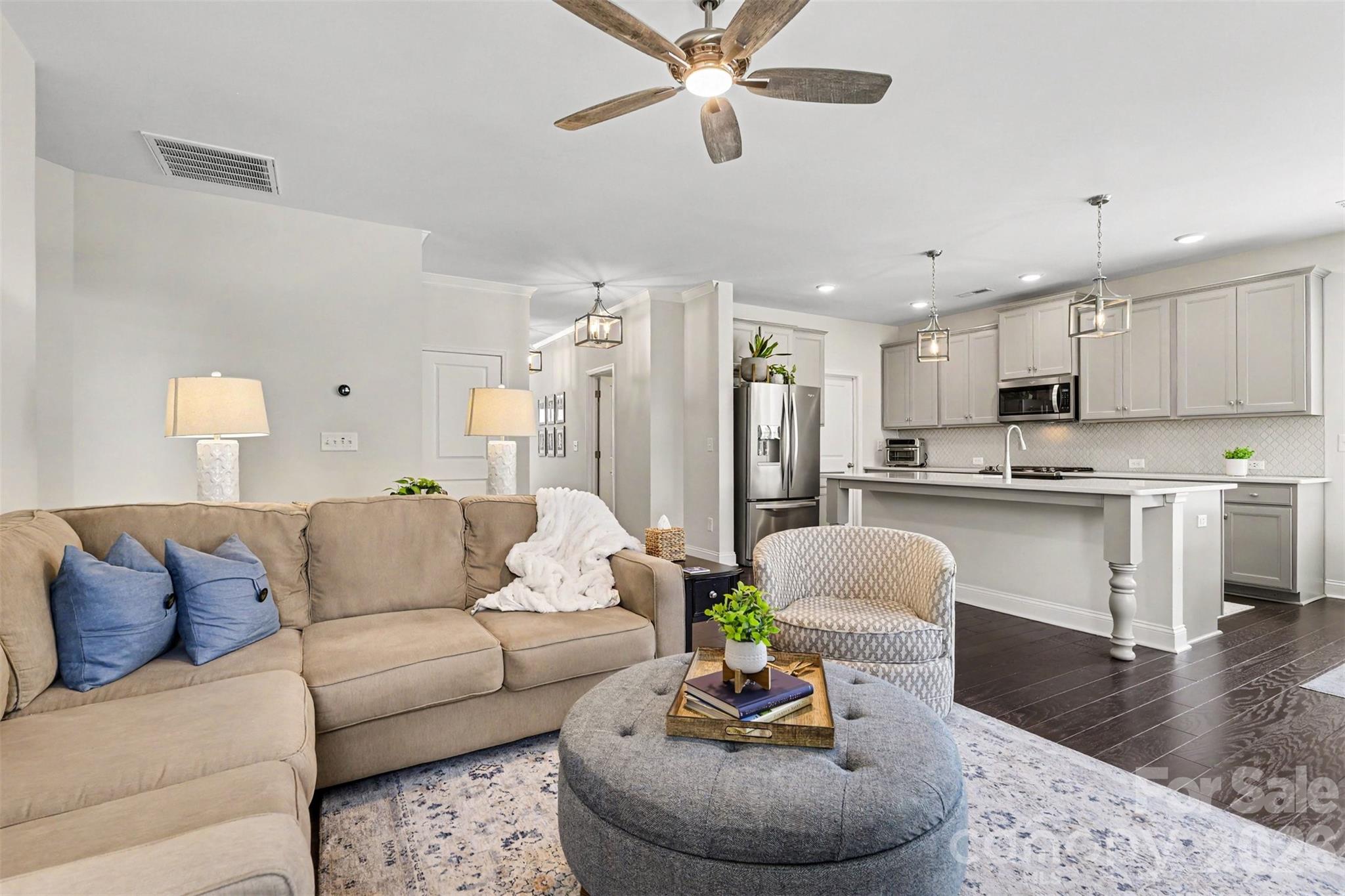 6247 Six String Court Property Photo 16
