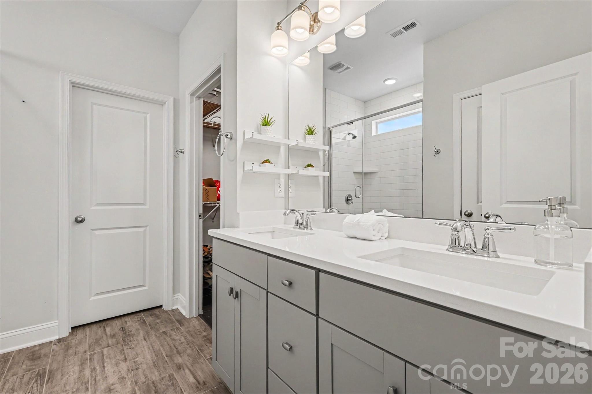 6247 Six String Court Property Photo 20
