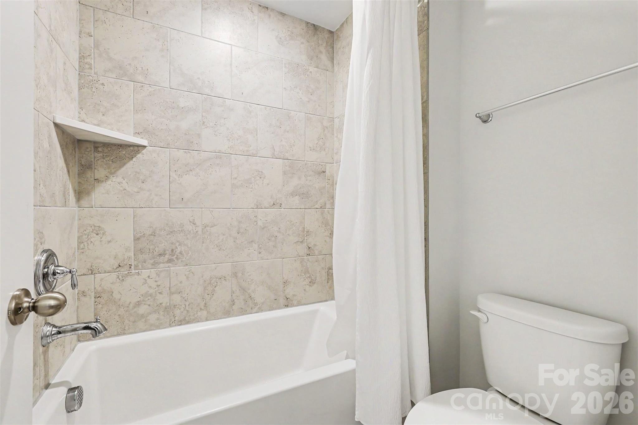 6247 Six String Court Property Photo 33