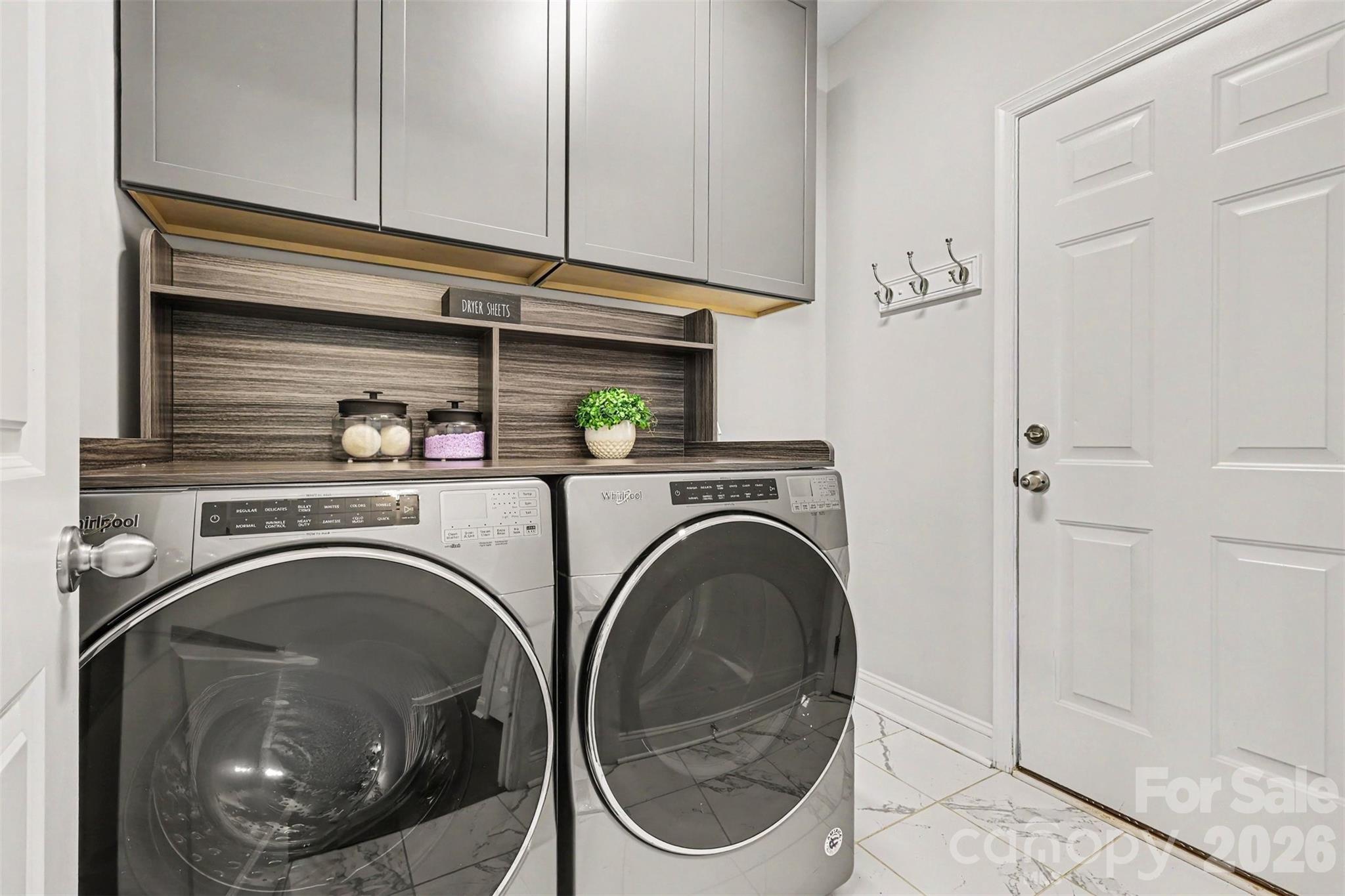 6247 Six String Court Property Photo 34