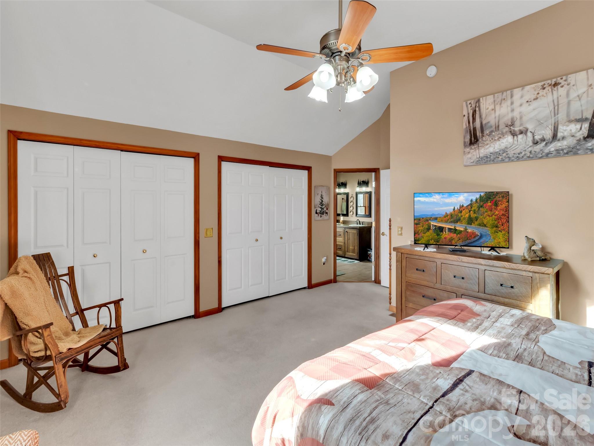371 Falcon Ridge Drive Property Photo 15
