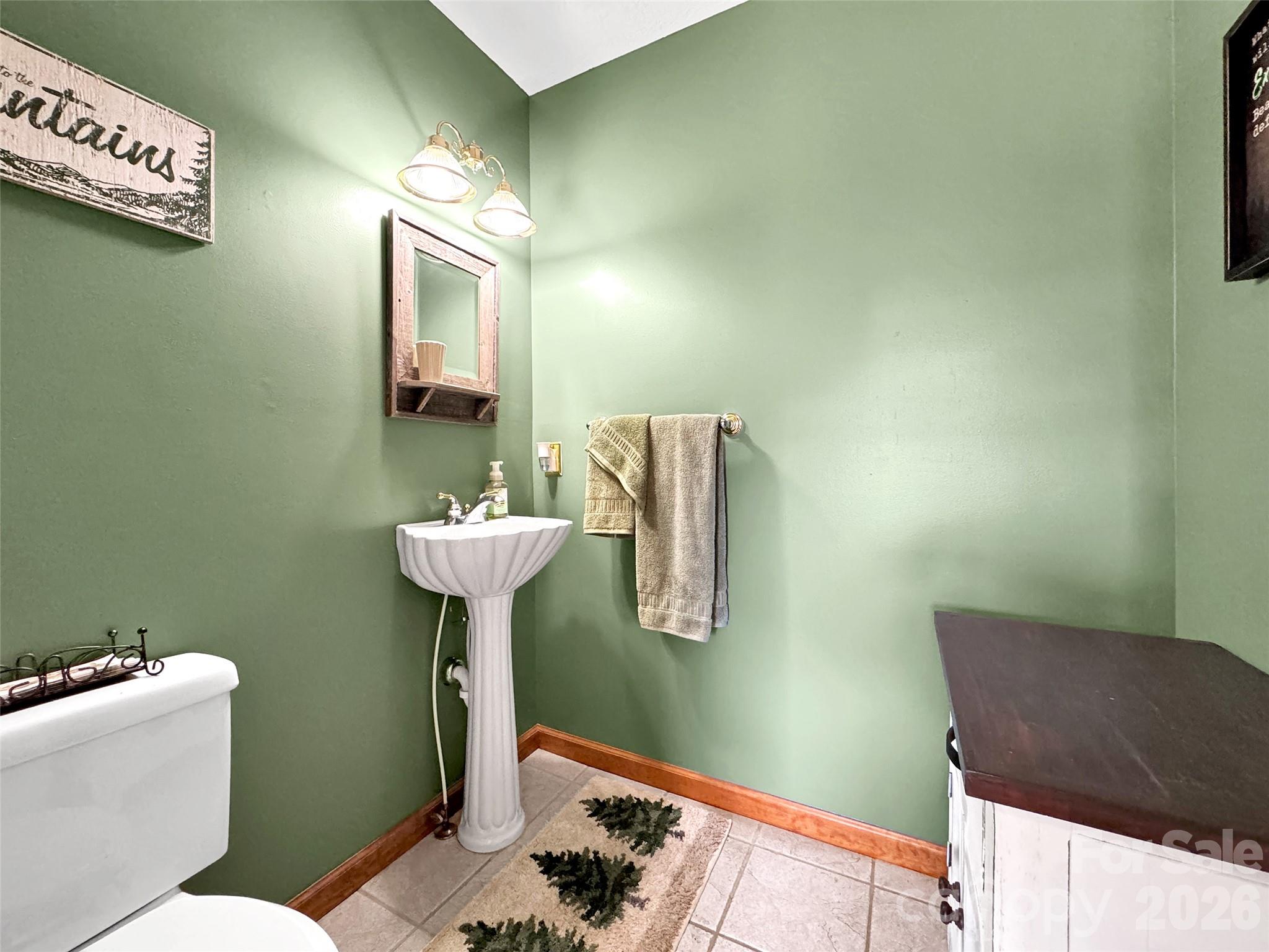 371 Falcon Ridge Drive Property Photo 26
