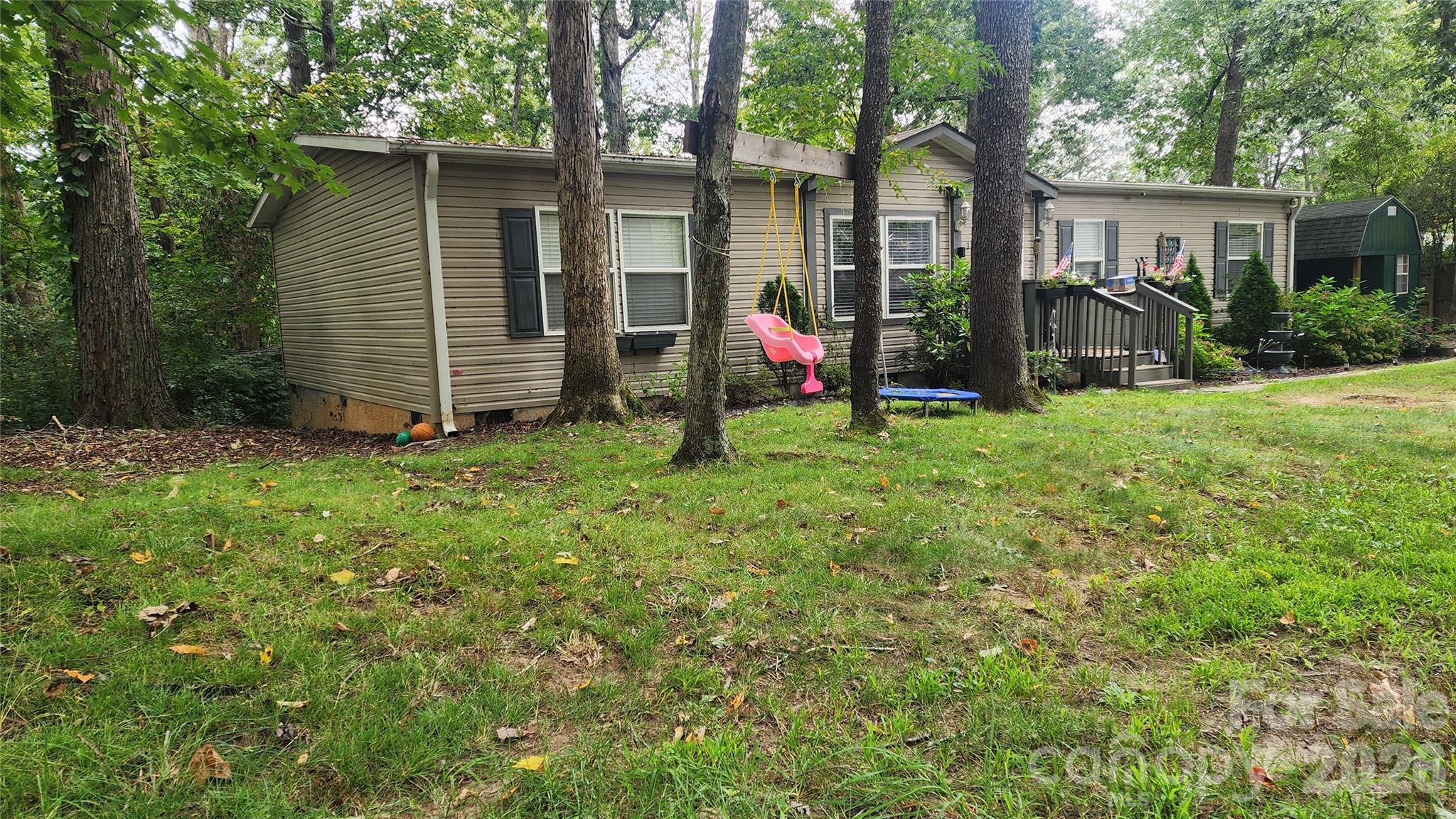 67 Indian Trail Road Property Photo 2