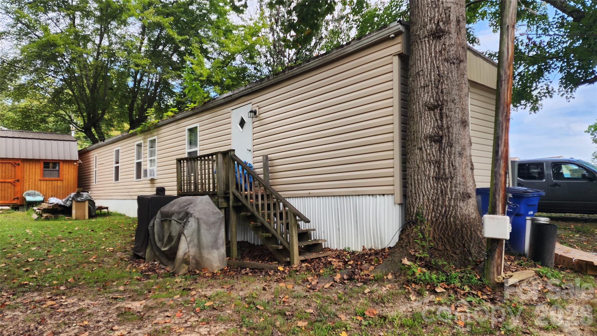 67 Indian Trail Road Property Photo 28