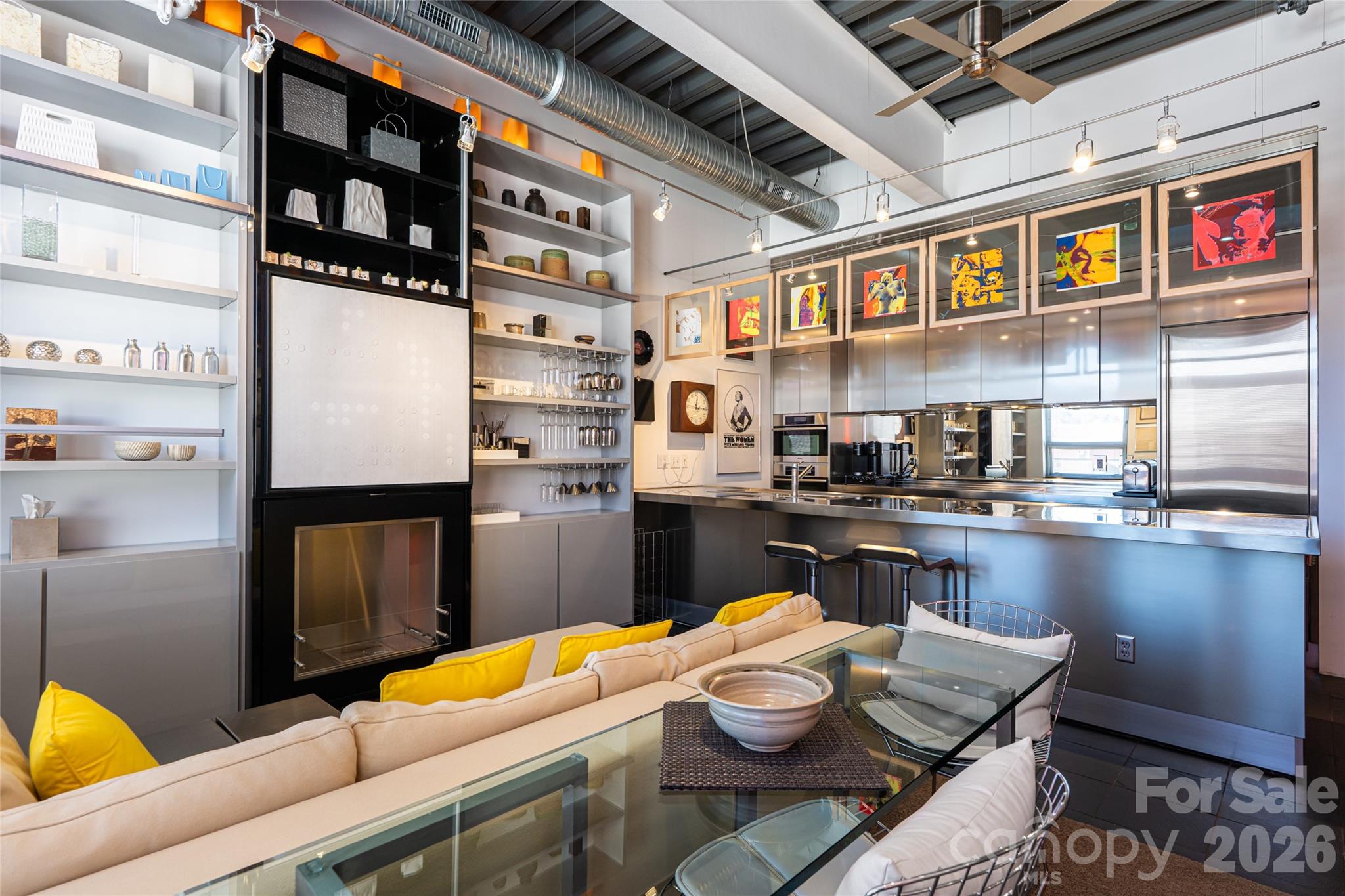 12 S Lexington Avenue 402 Property Photo 13