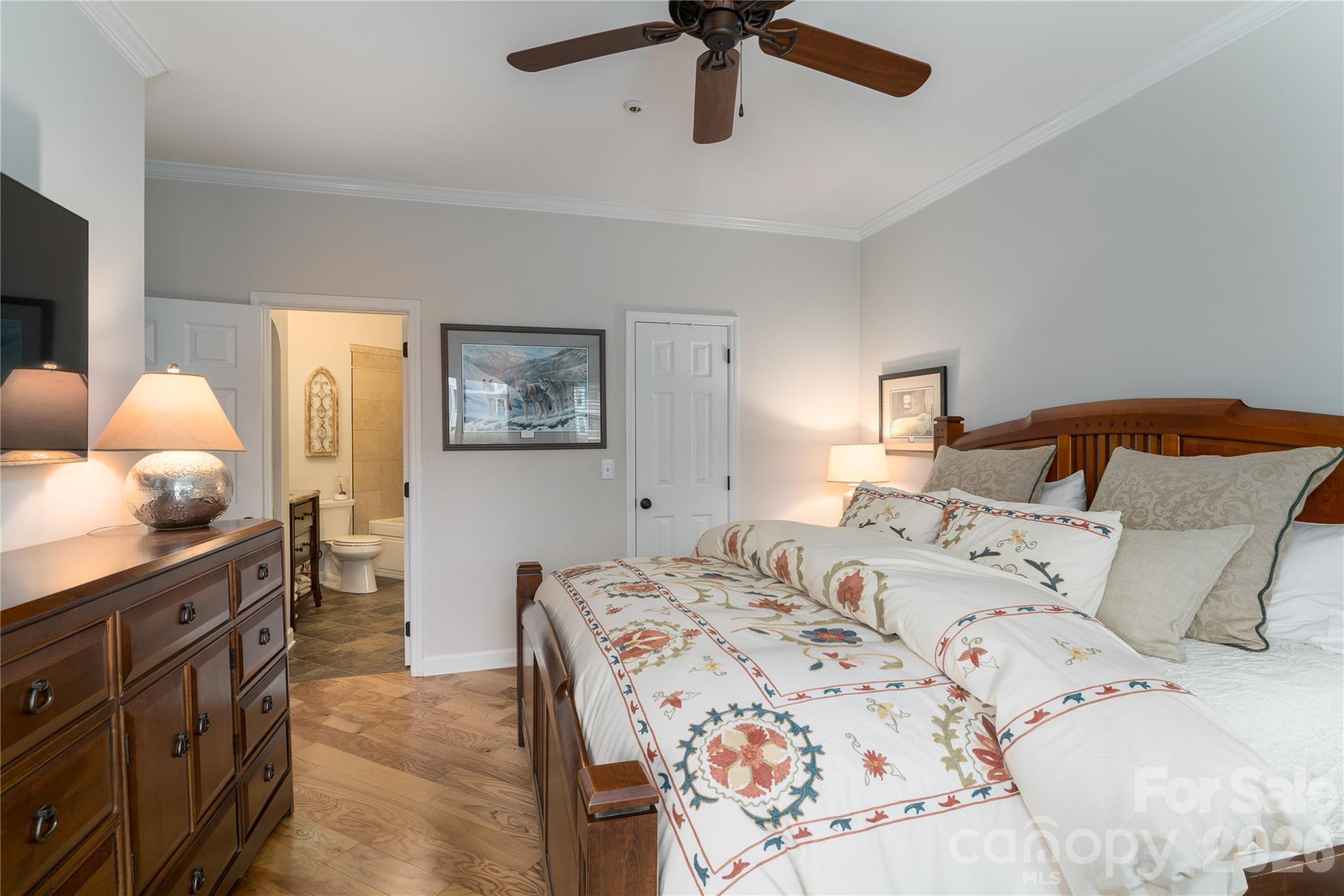 1113 Torrence Circle Property Photo 14