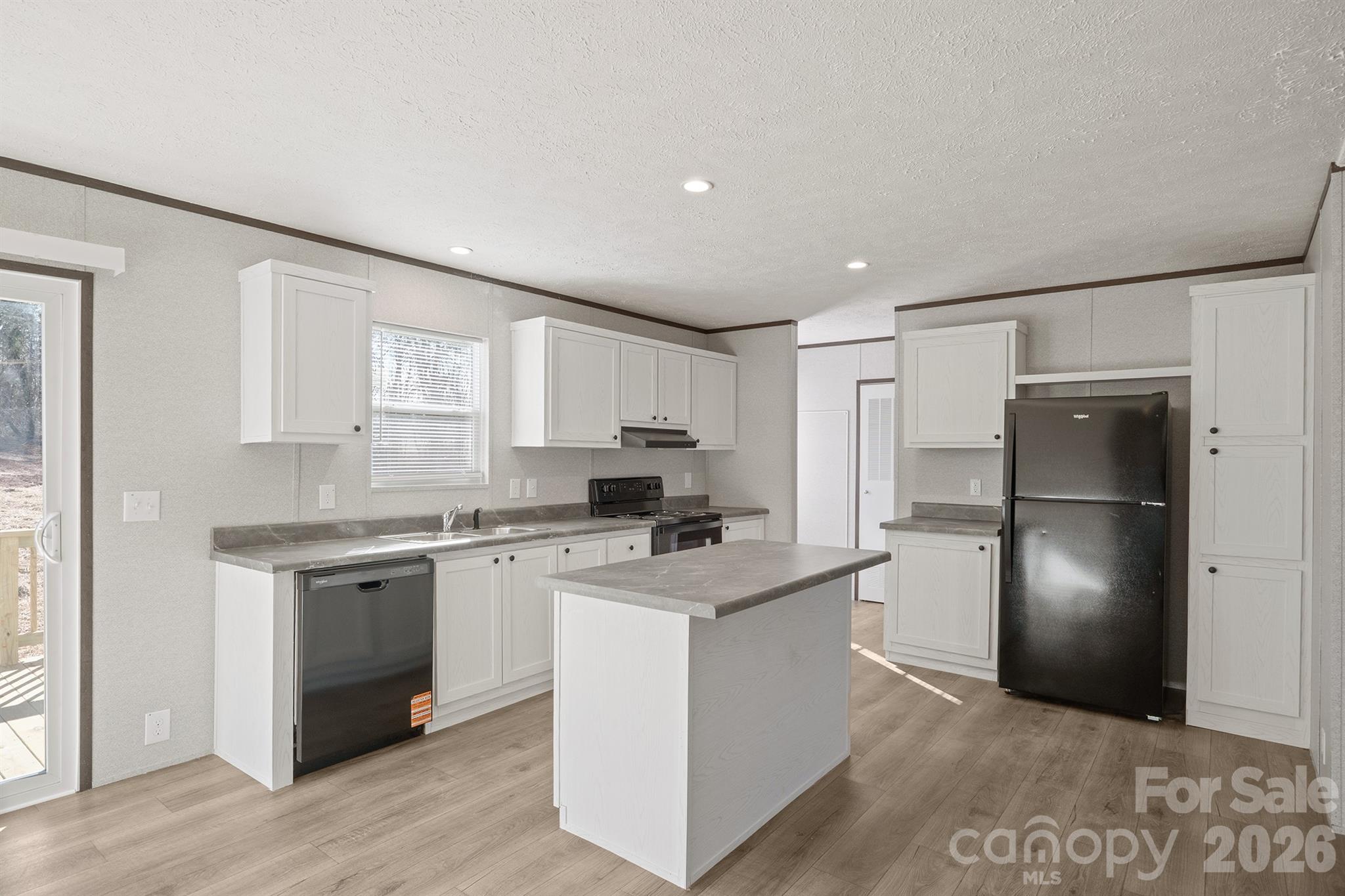 3613 Jamestown Road Property Photo 12