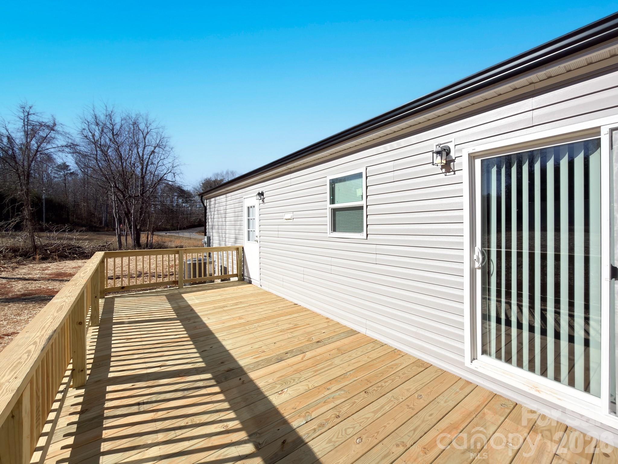 3613 Jamestown Road Property Photo 15