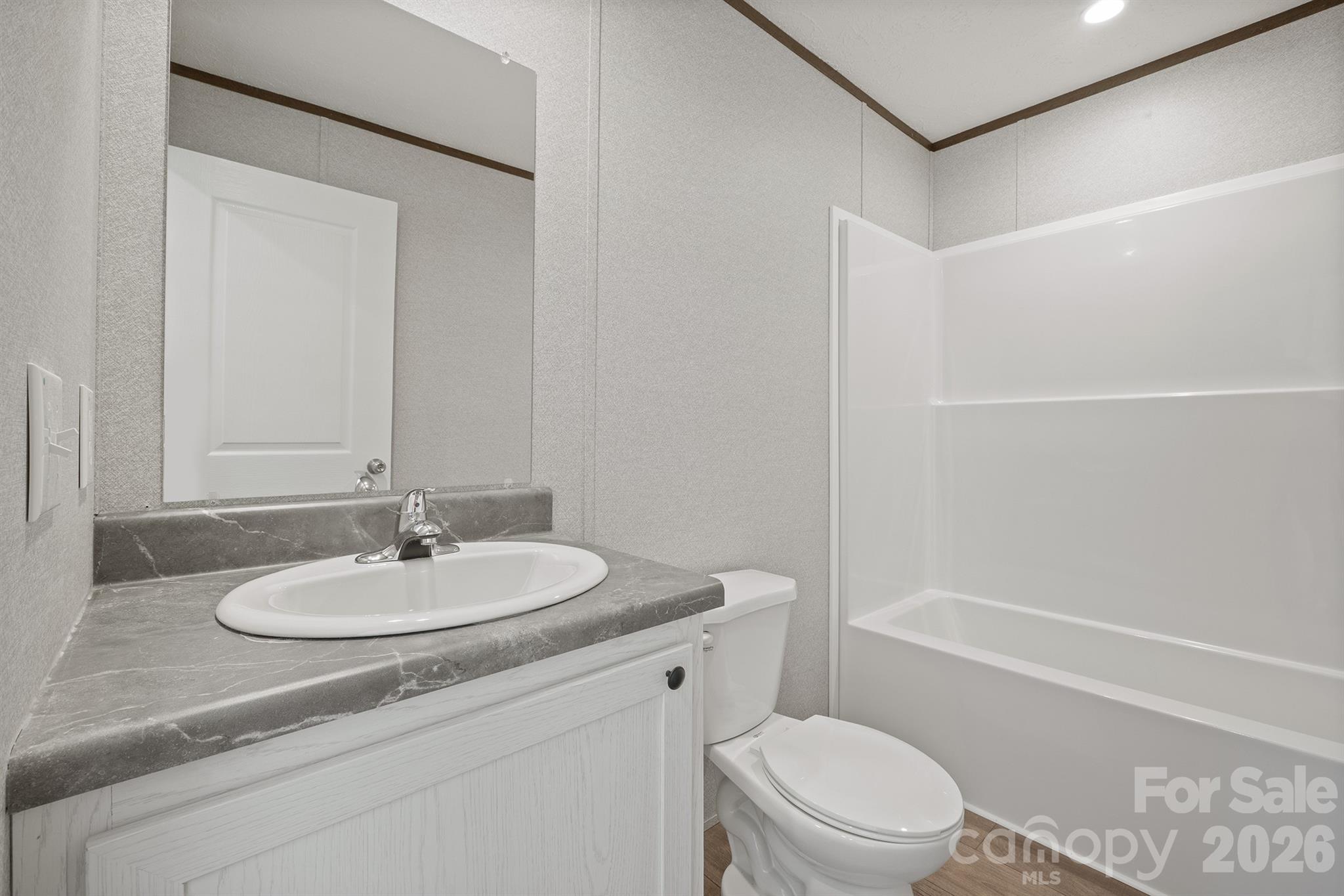 3613 Jamestown Road Property Photo 27