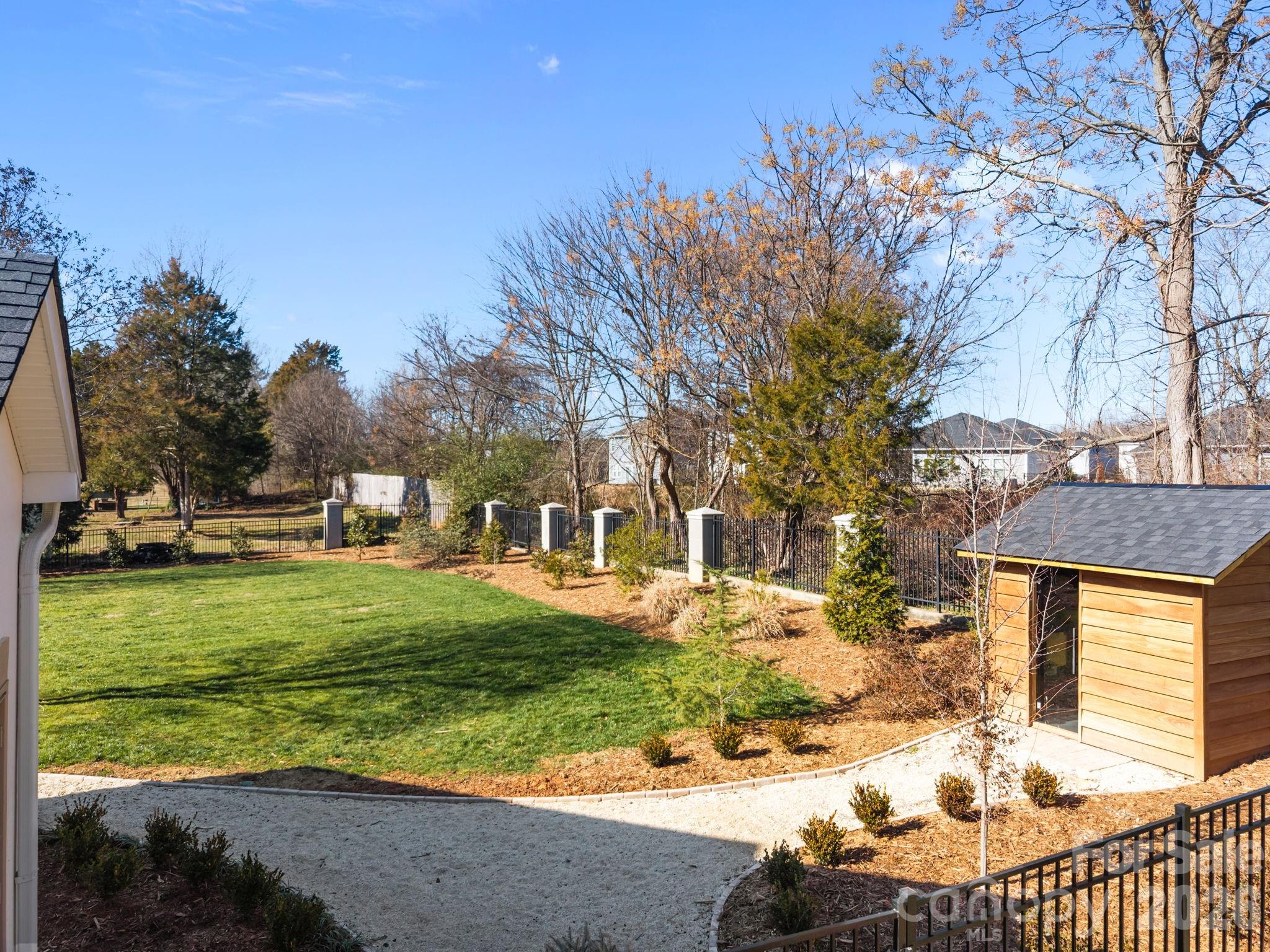 102 Polo Drive Property Photo 8
