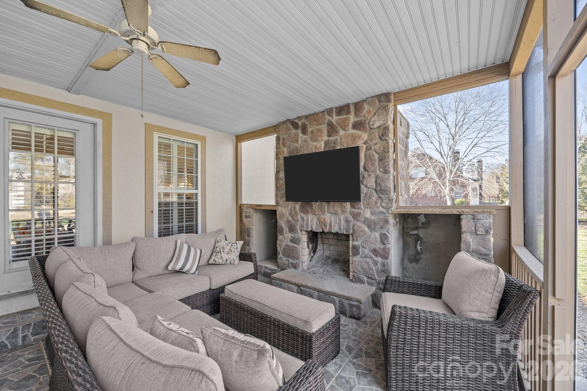 102 Polo Drive Property Photo 15