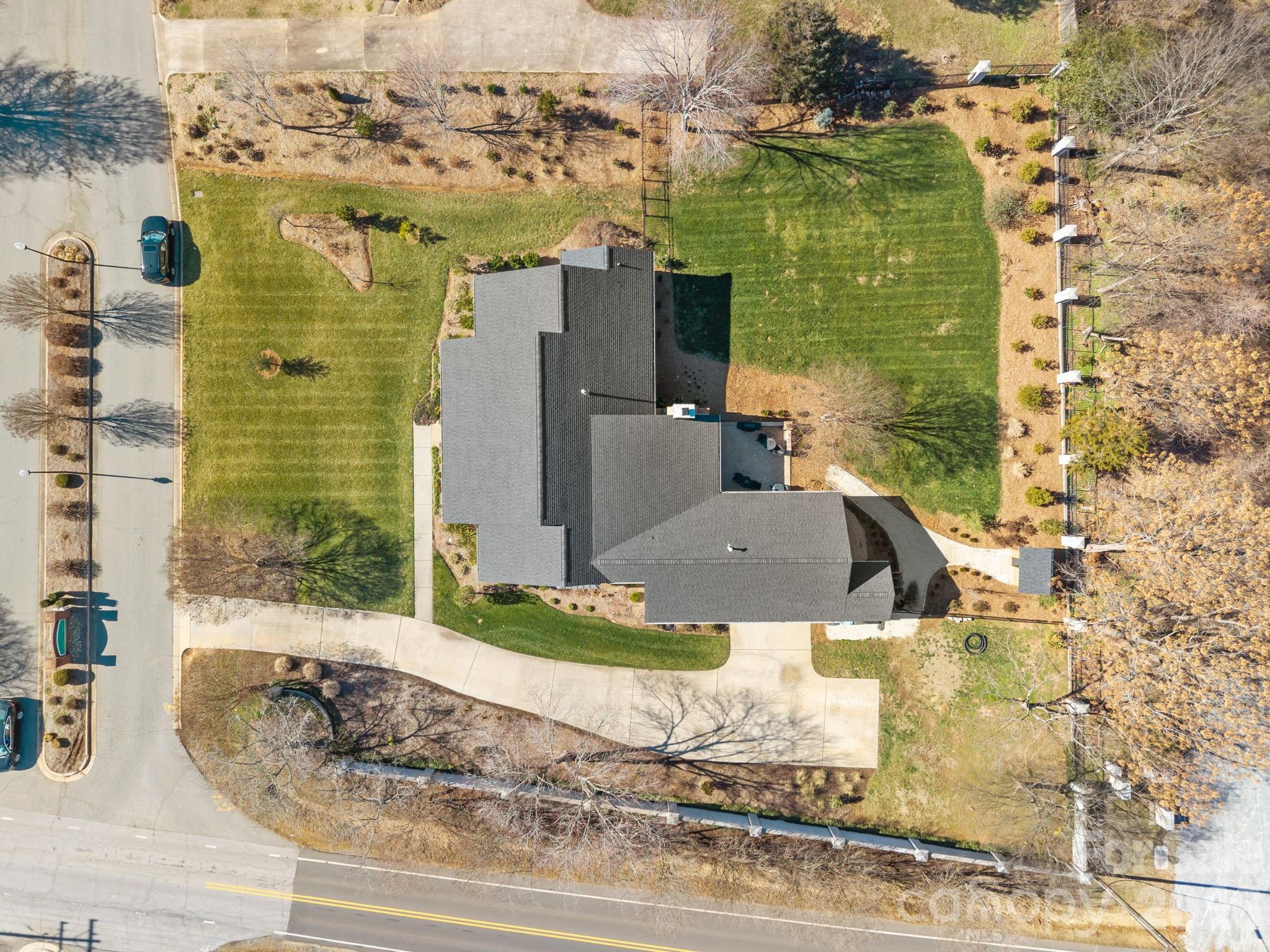 102 Polo Drive Property Photo 44