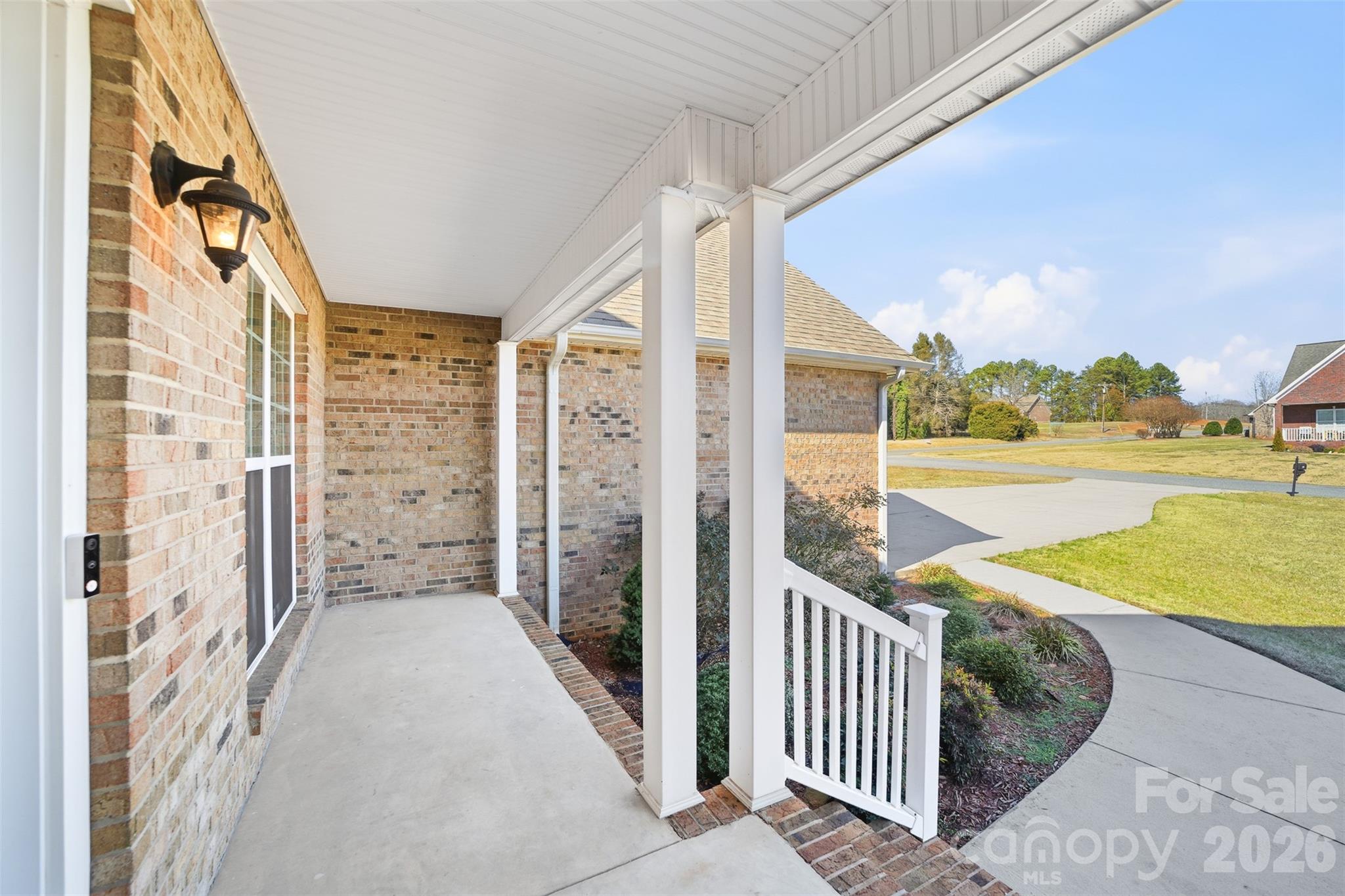 884 Clear Creek Circle Property Photo 16