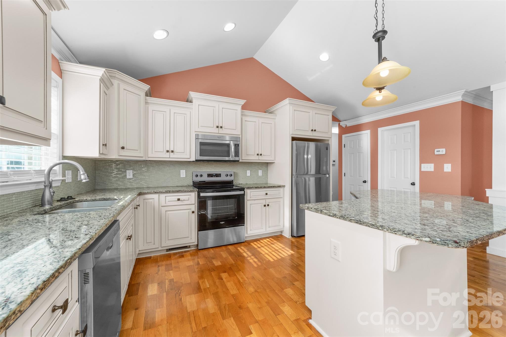884 Clear Creek Circle Property Photo 26