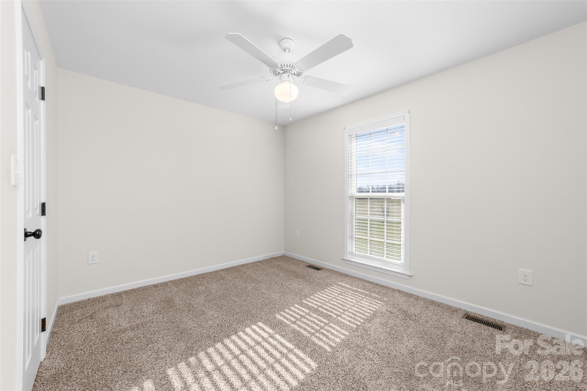 884 Clear Creek Circle Property Photo 37