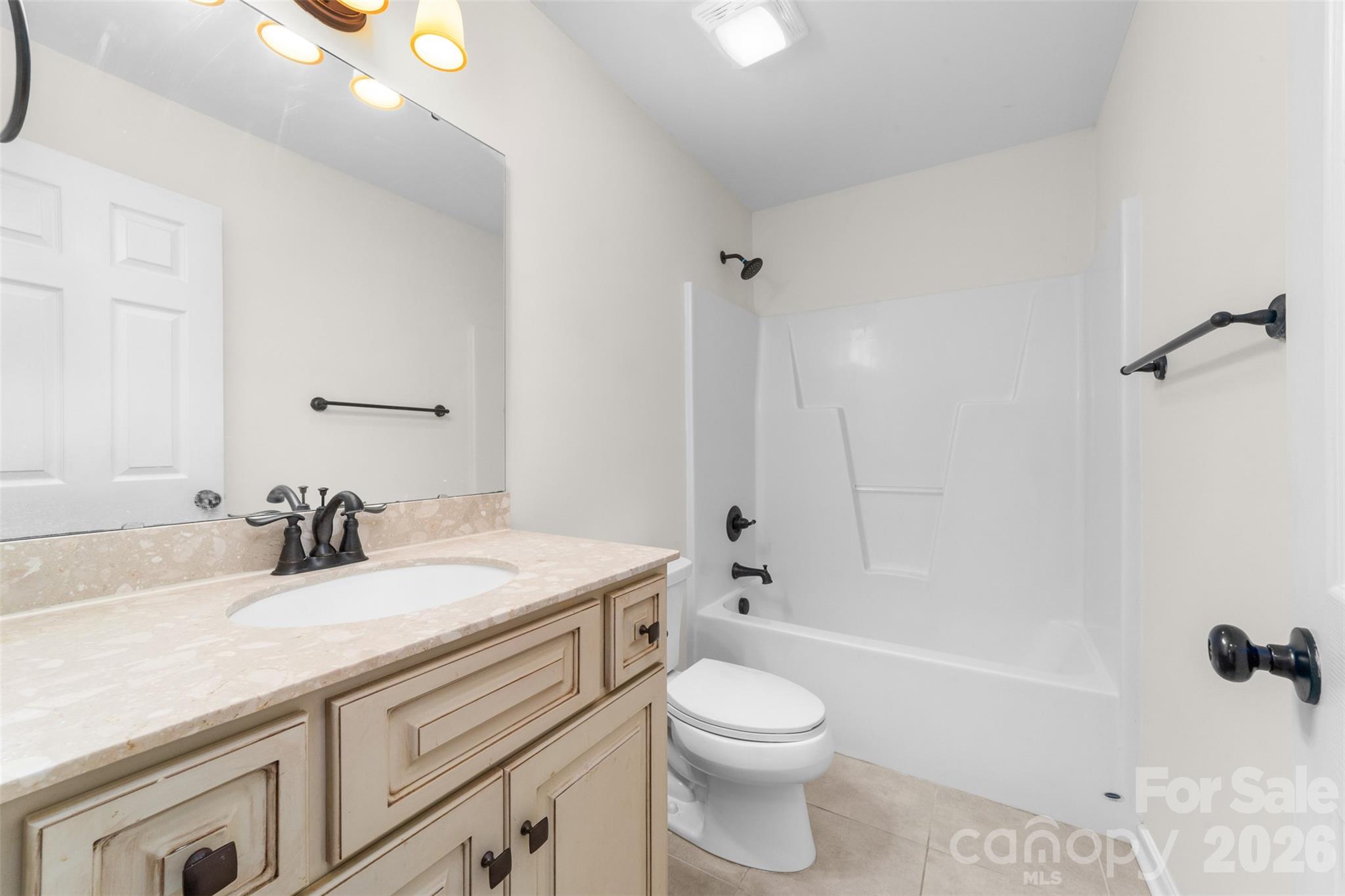 884 Clear Creek Circle Property Photo 39