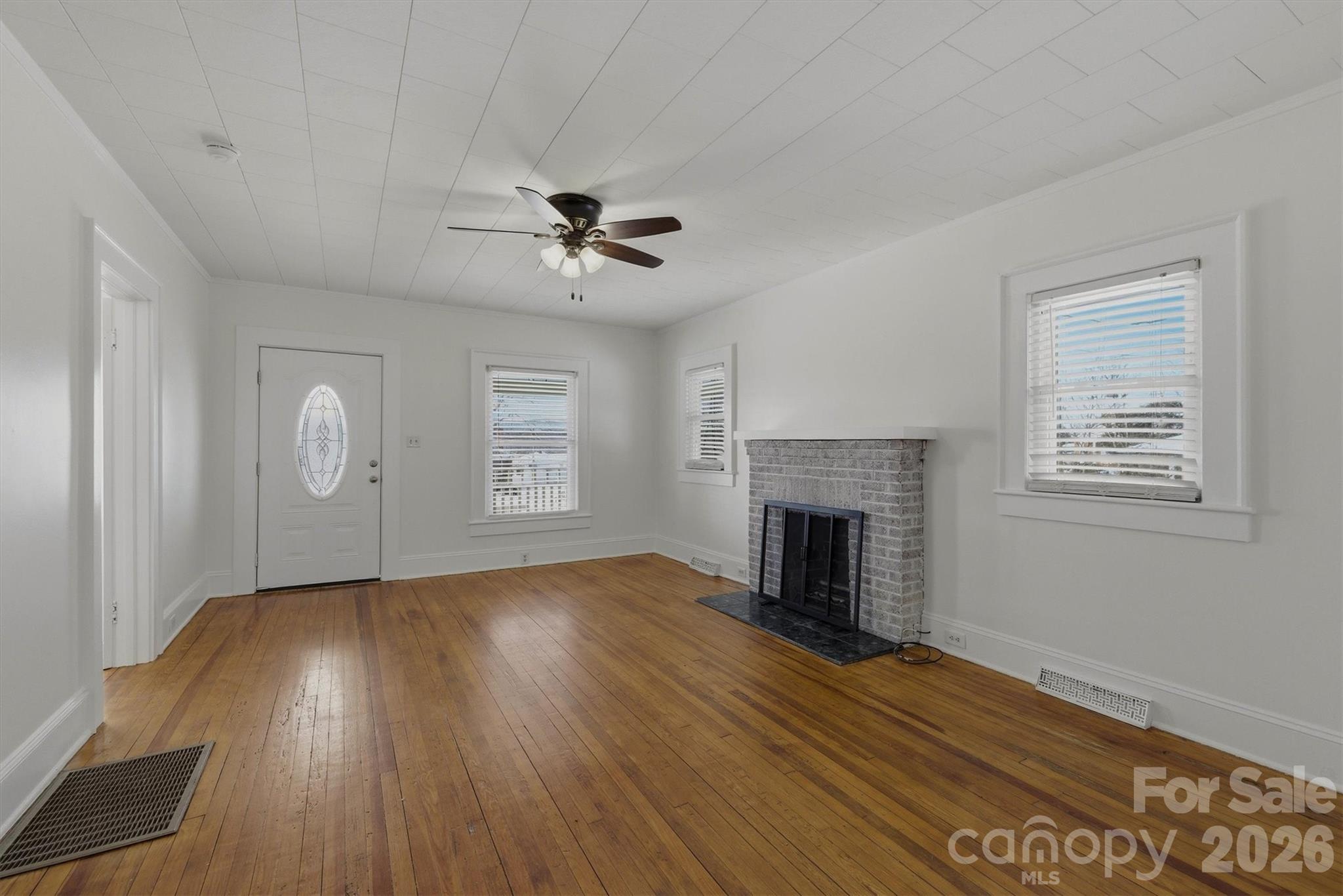 112 Myrtle Street Property Photo 3