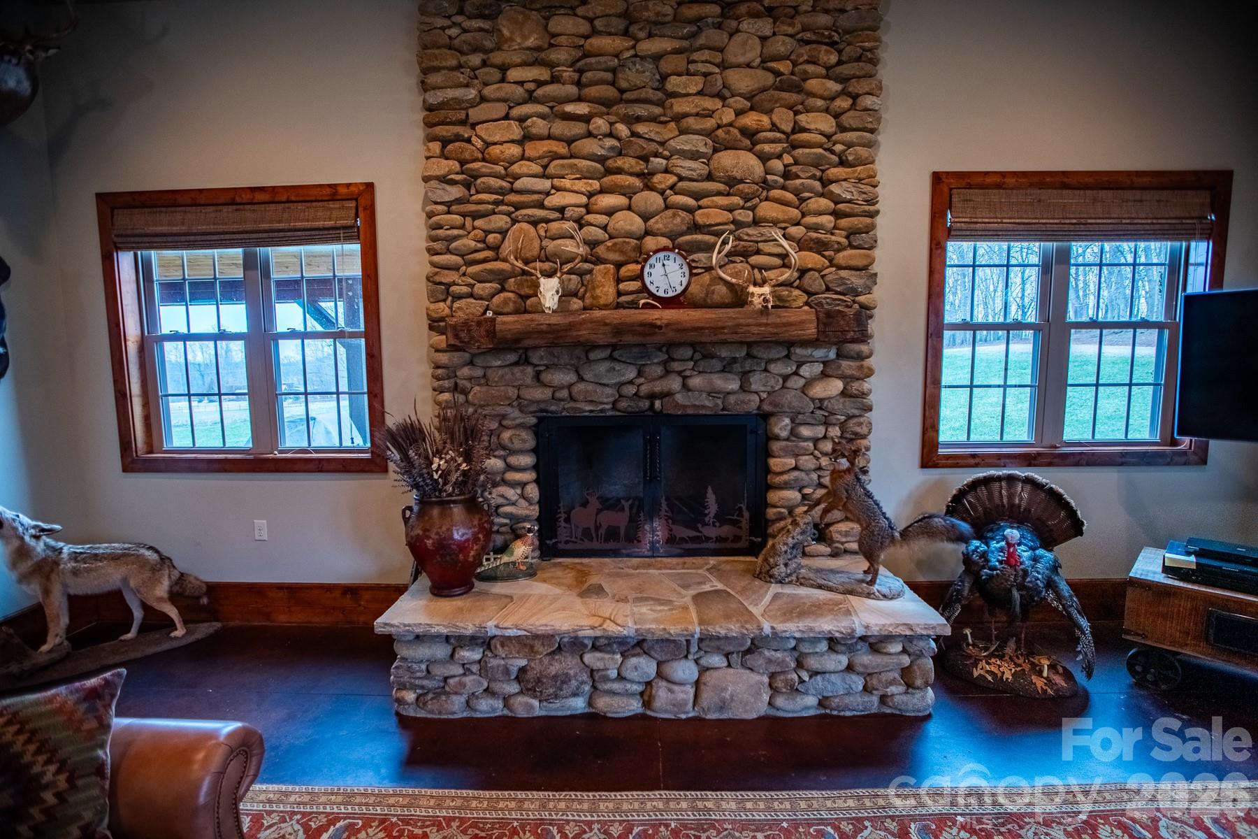 530 Upright Road Property Photo 6