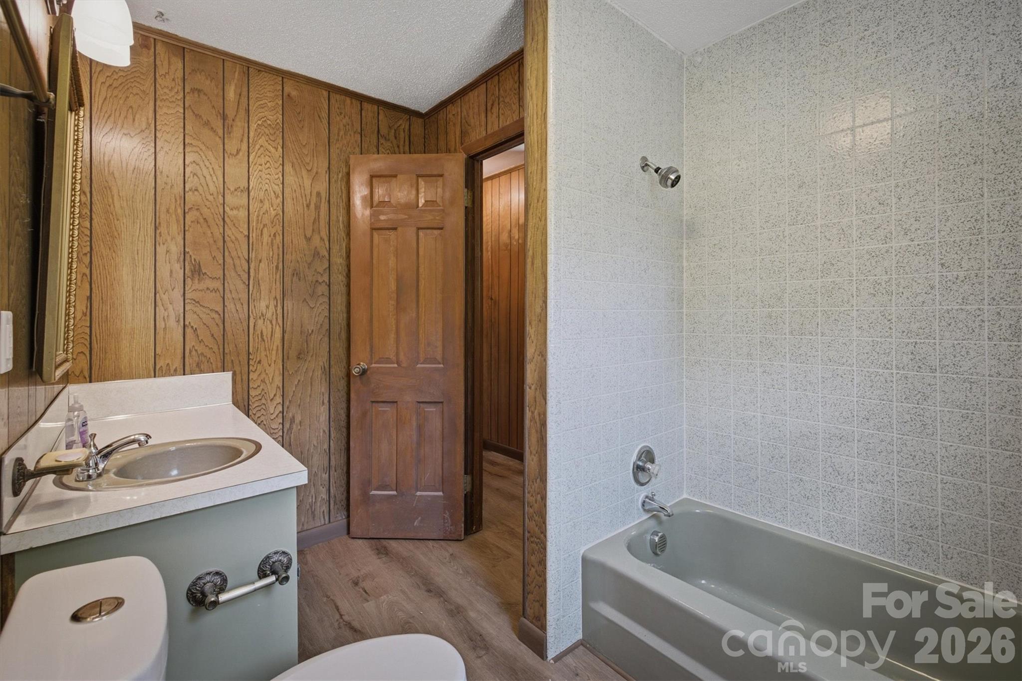 2671 Shady Grove Road Property Photo 15