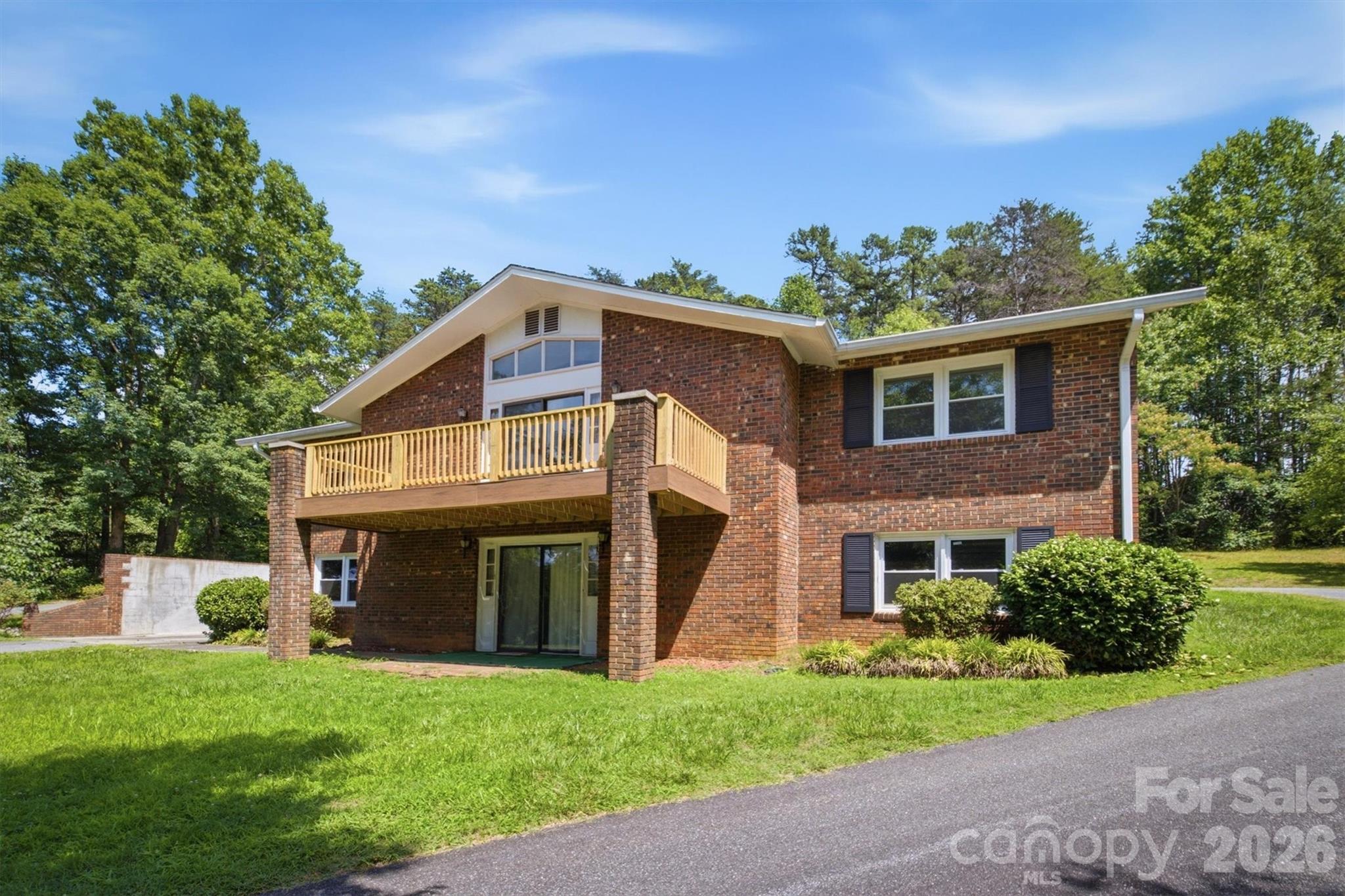 2671 Shady Grove Road Property Photo 28