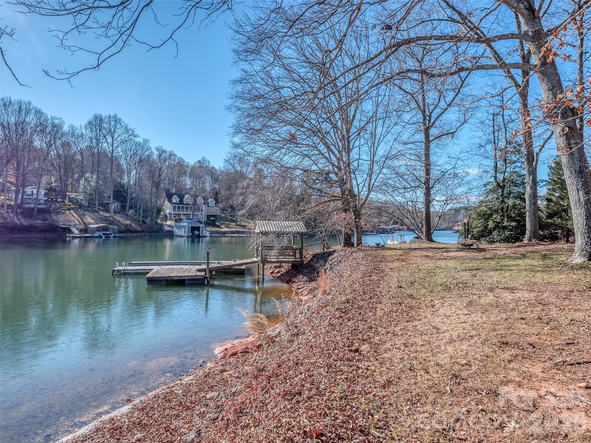 4677 Stratford Lane Property Photo 13