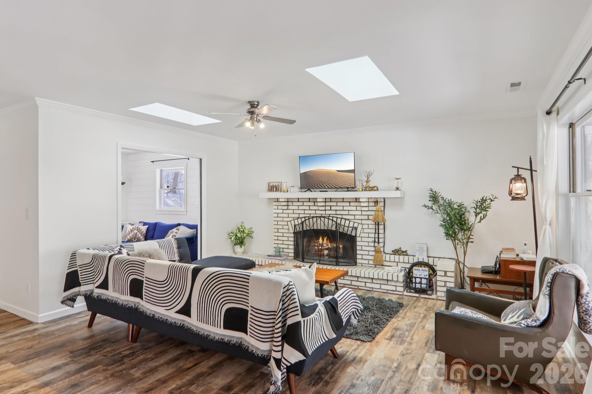 210 Spring Valley Drive 624 & 625 Property Photo 6