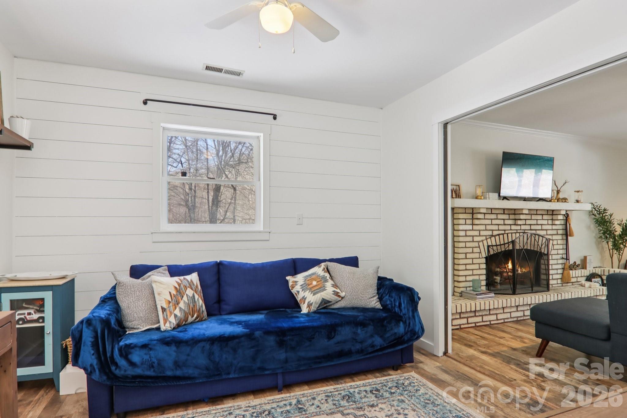 210 Spring Valley Drive 624 & 625 Property Photo 9