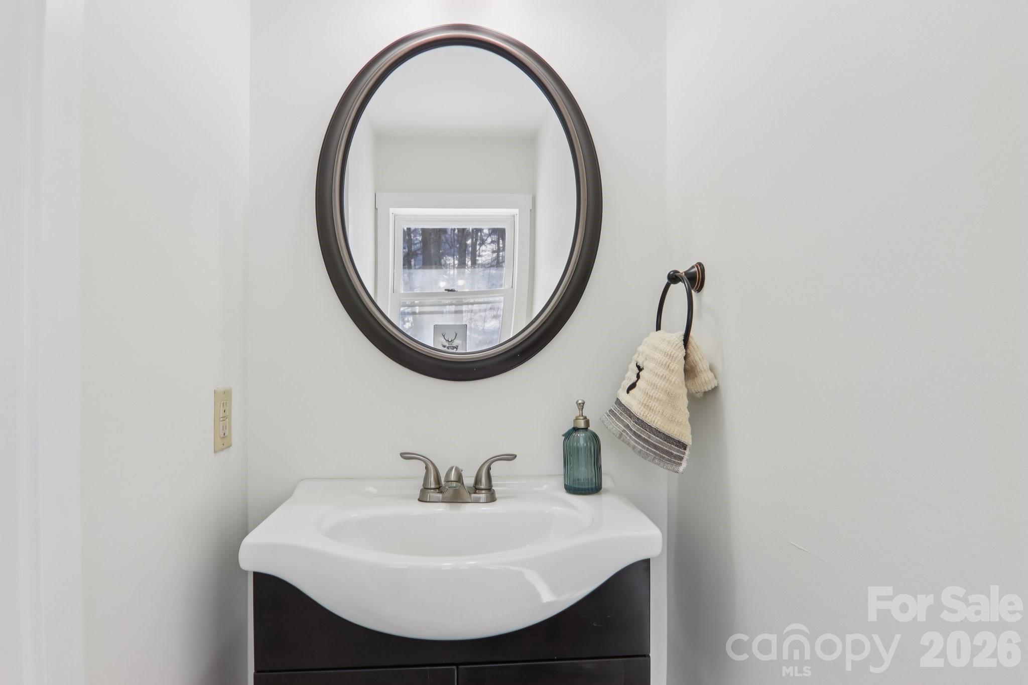 210 Spring Valley Drive 624 & 625 Property Photo 10