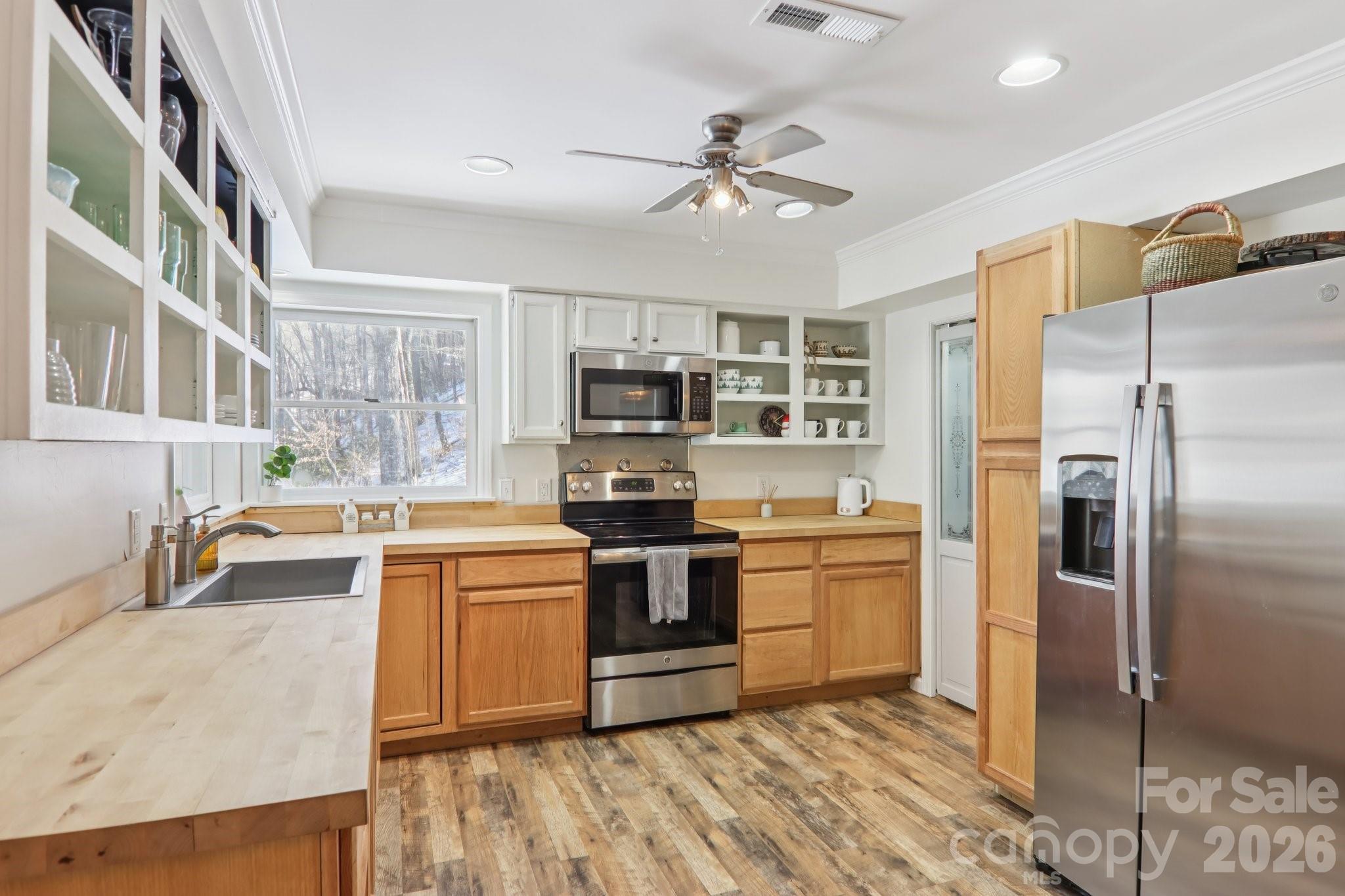 210 Spring Valley Drive 624 & 625 Property Photo 12