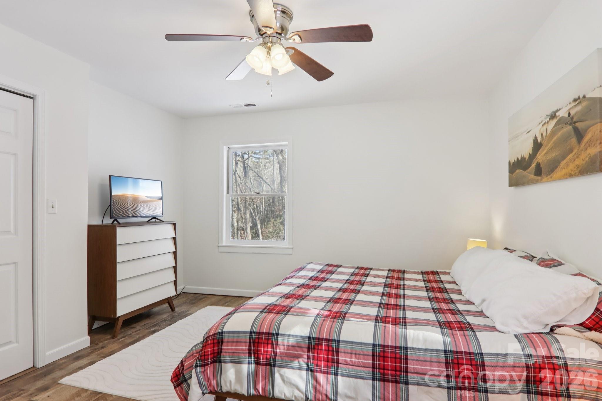 210 Spring Valley Drive 624 & 625 Property Photo 15