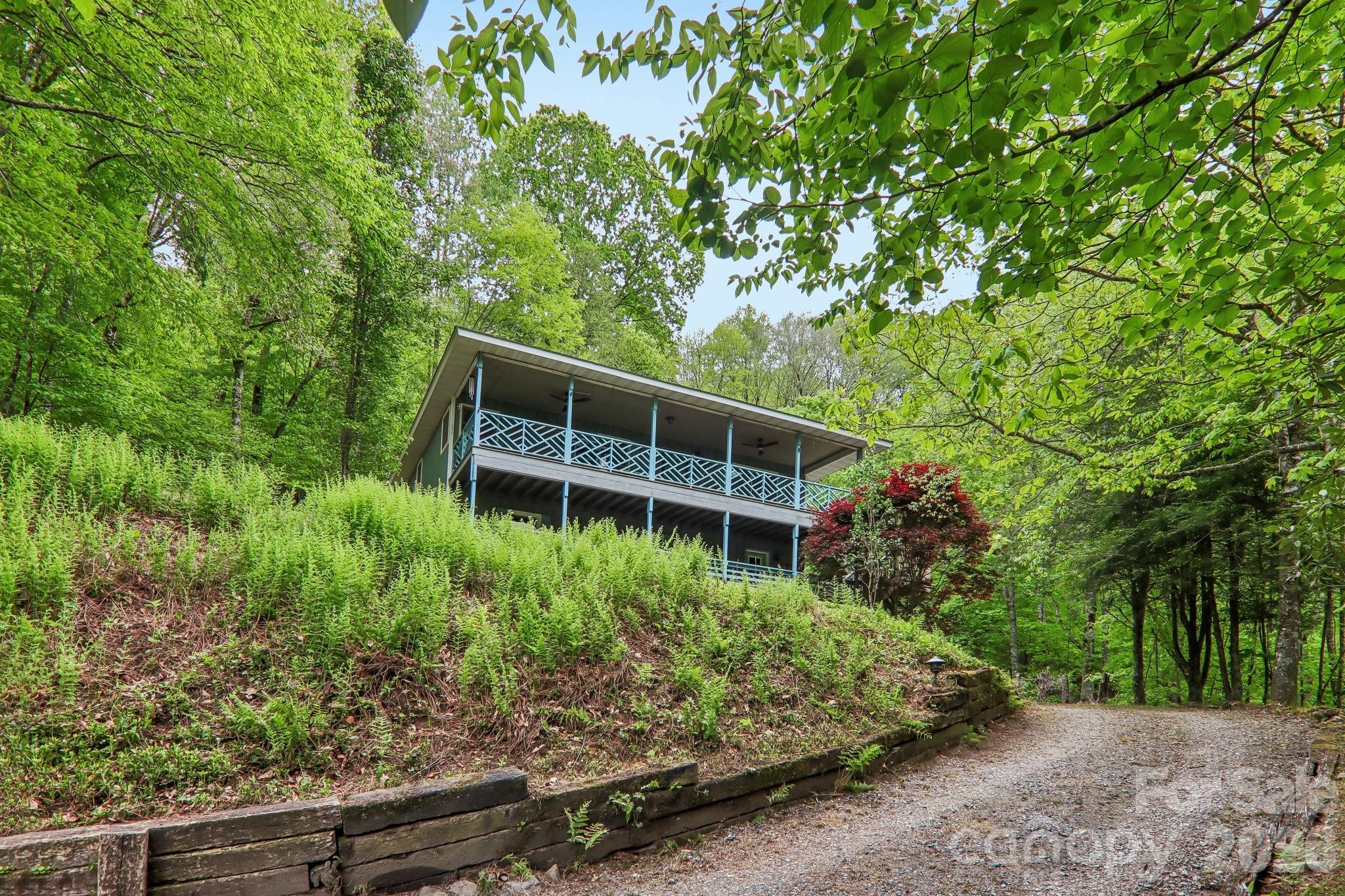 210 Spring Valley Drive 624 & 625 Property Photo 26