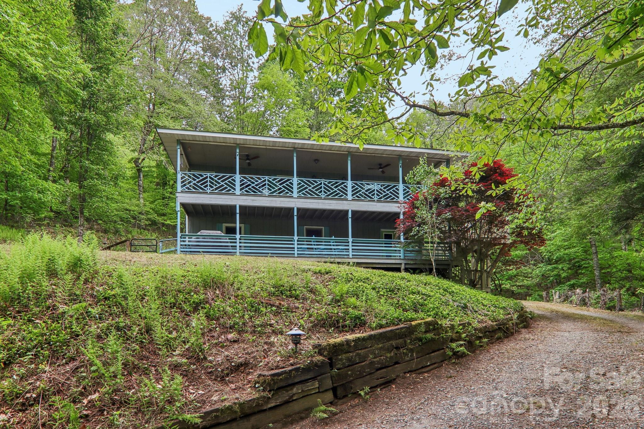 210 Spring Valley Drive 624 & 625 Property Photo 28