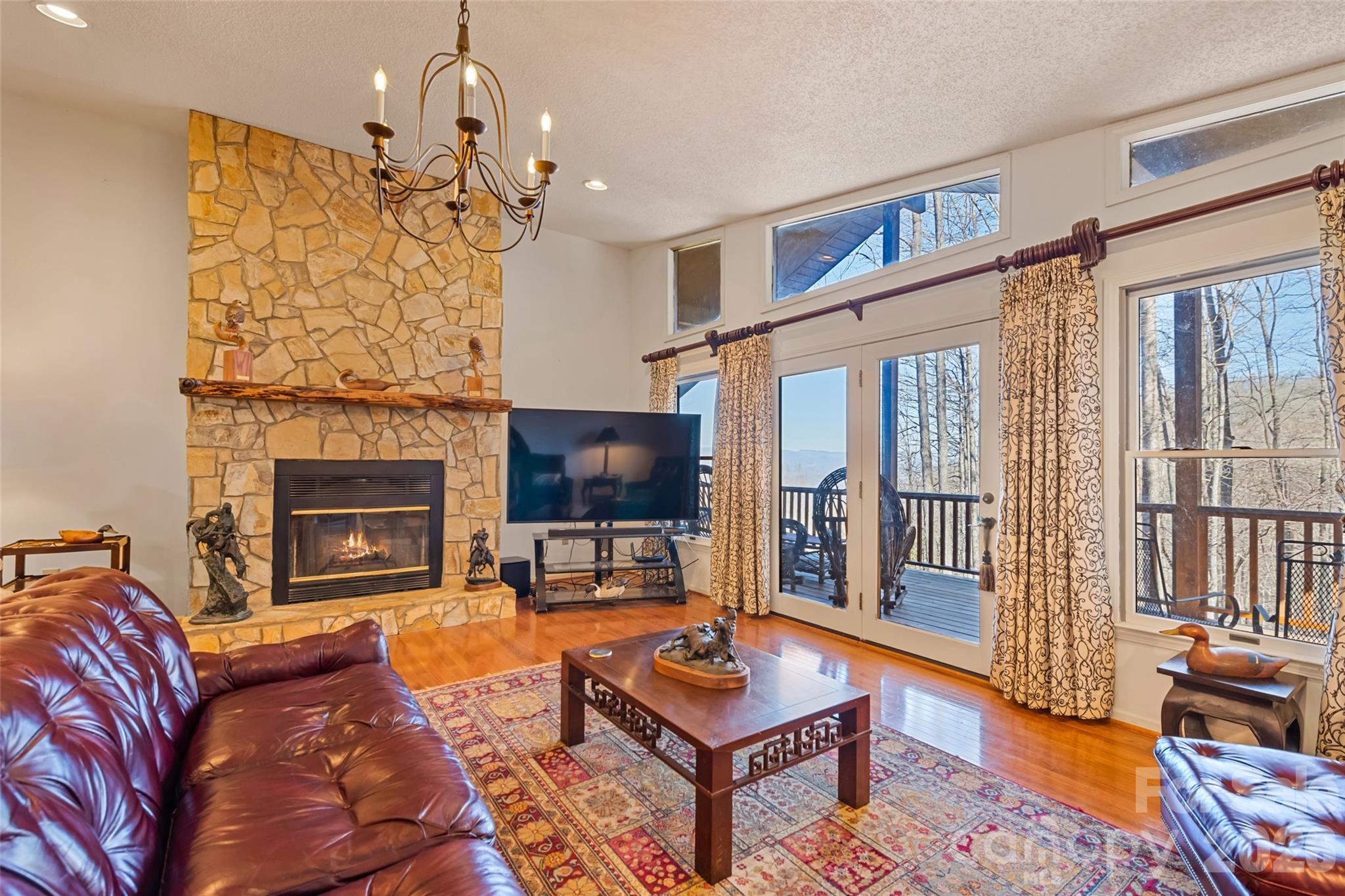 831 Forest Run Road Property Photo 4