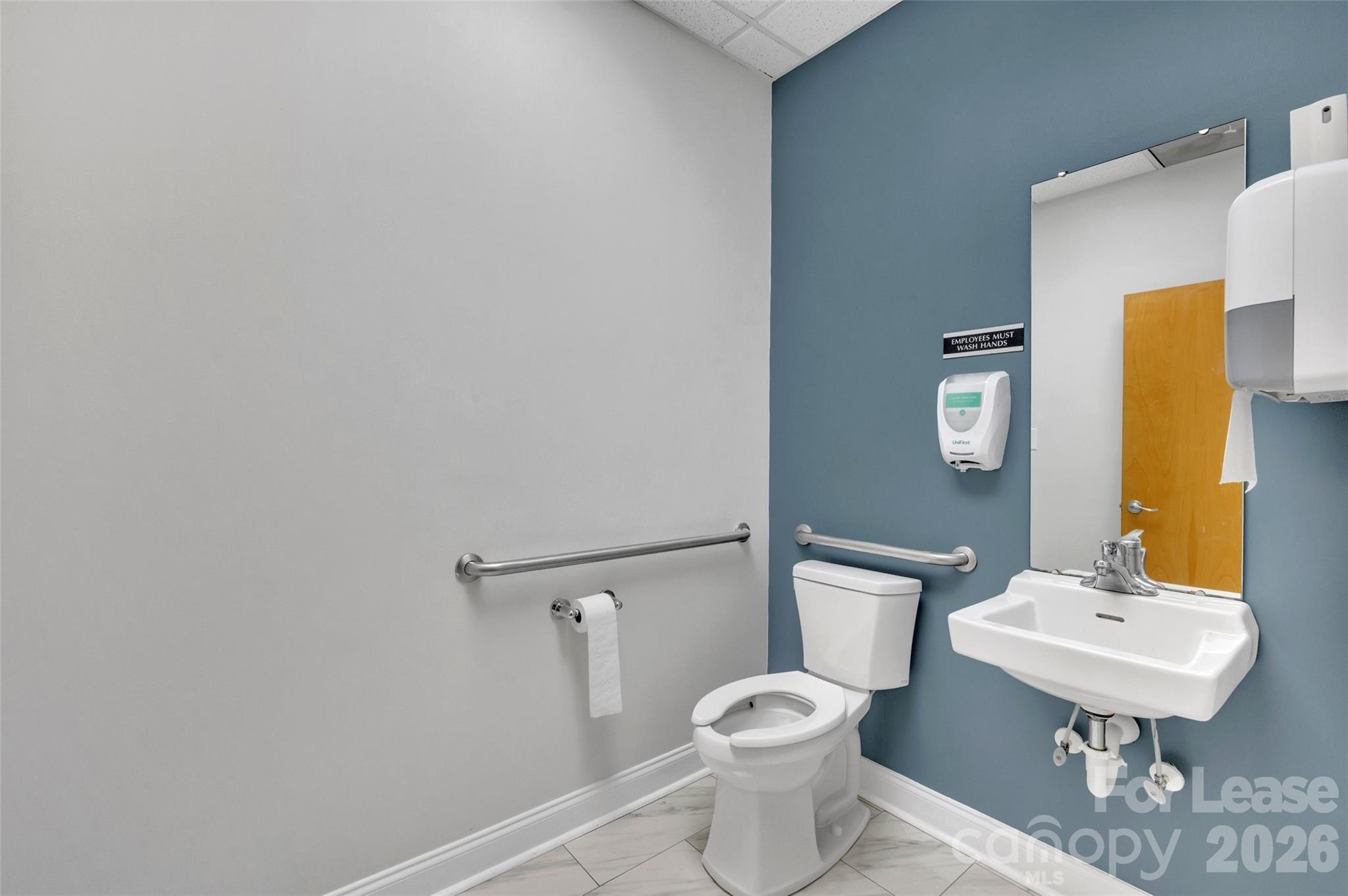 20808 N Main Street Ste 102 Property Photo 7