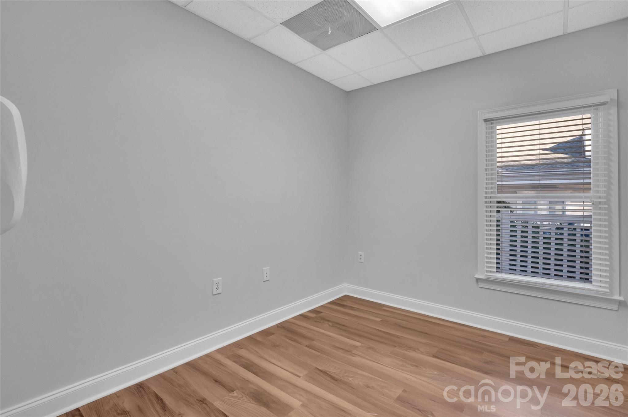 20808 N Main Street Ste 102 Property Photo 16