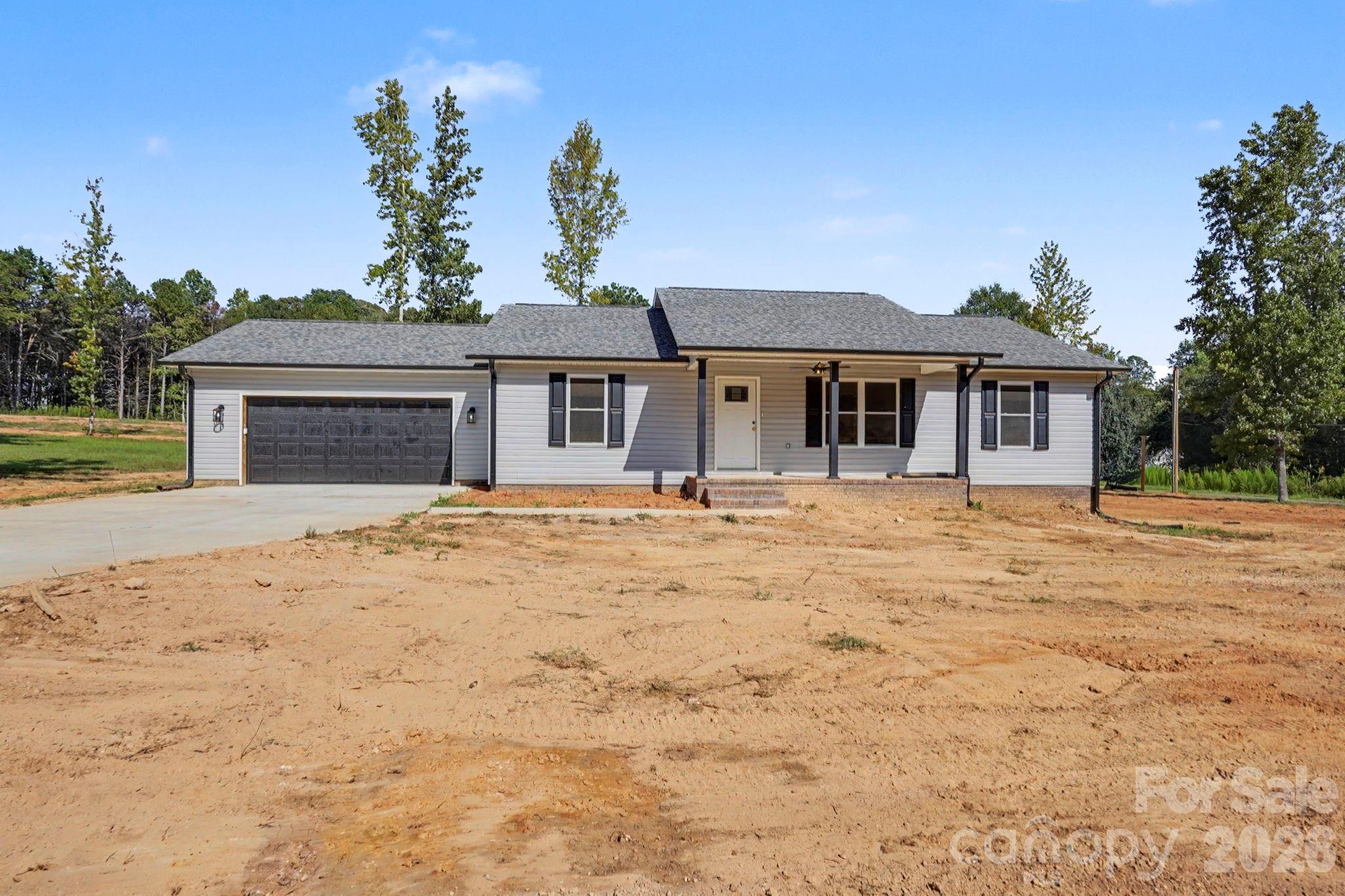 2019 Pineview Drive Property Photo 1