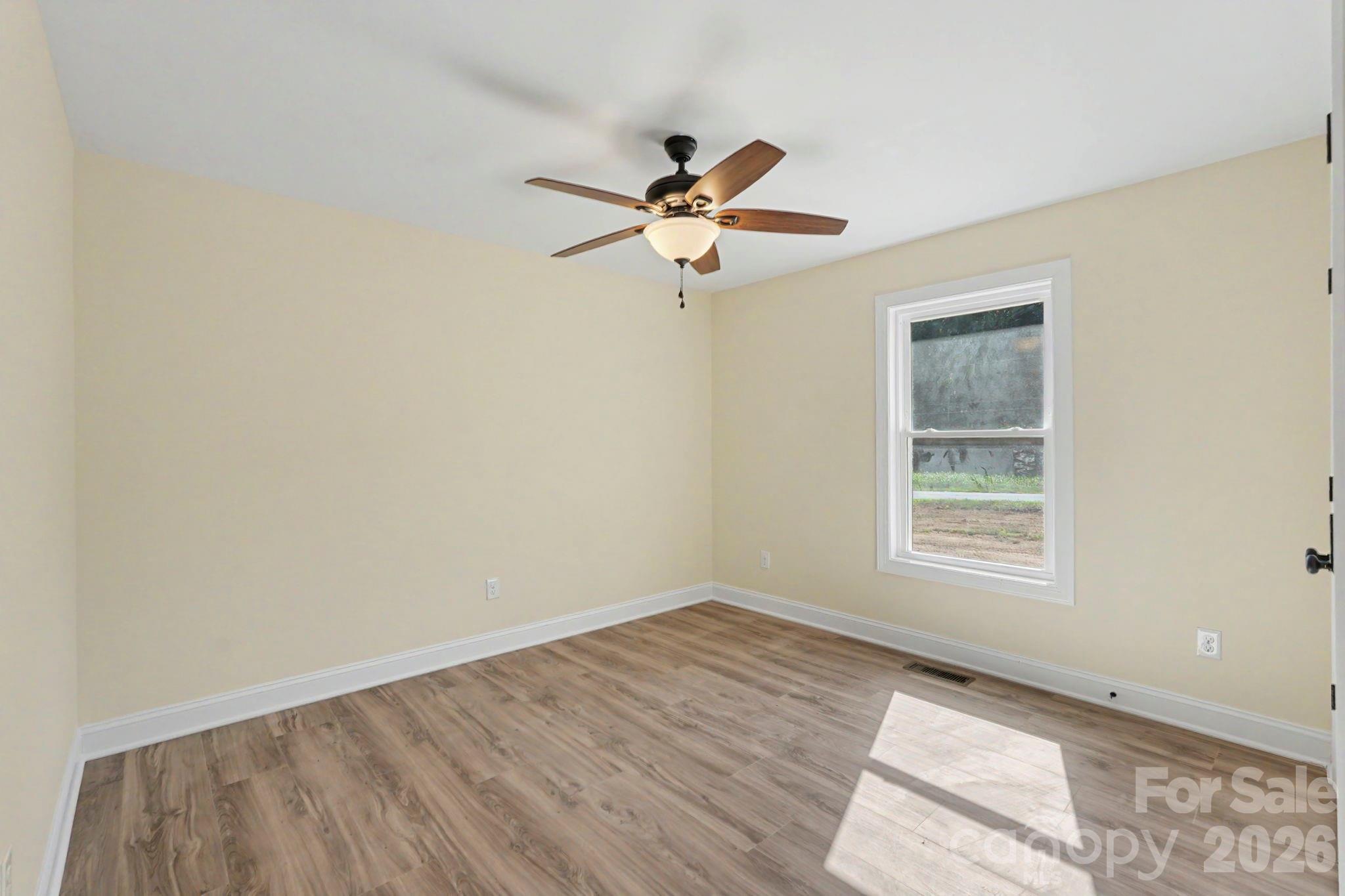 2019 Pineview Drive Property Photo 13