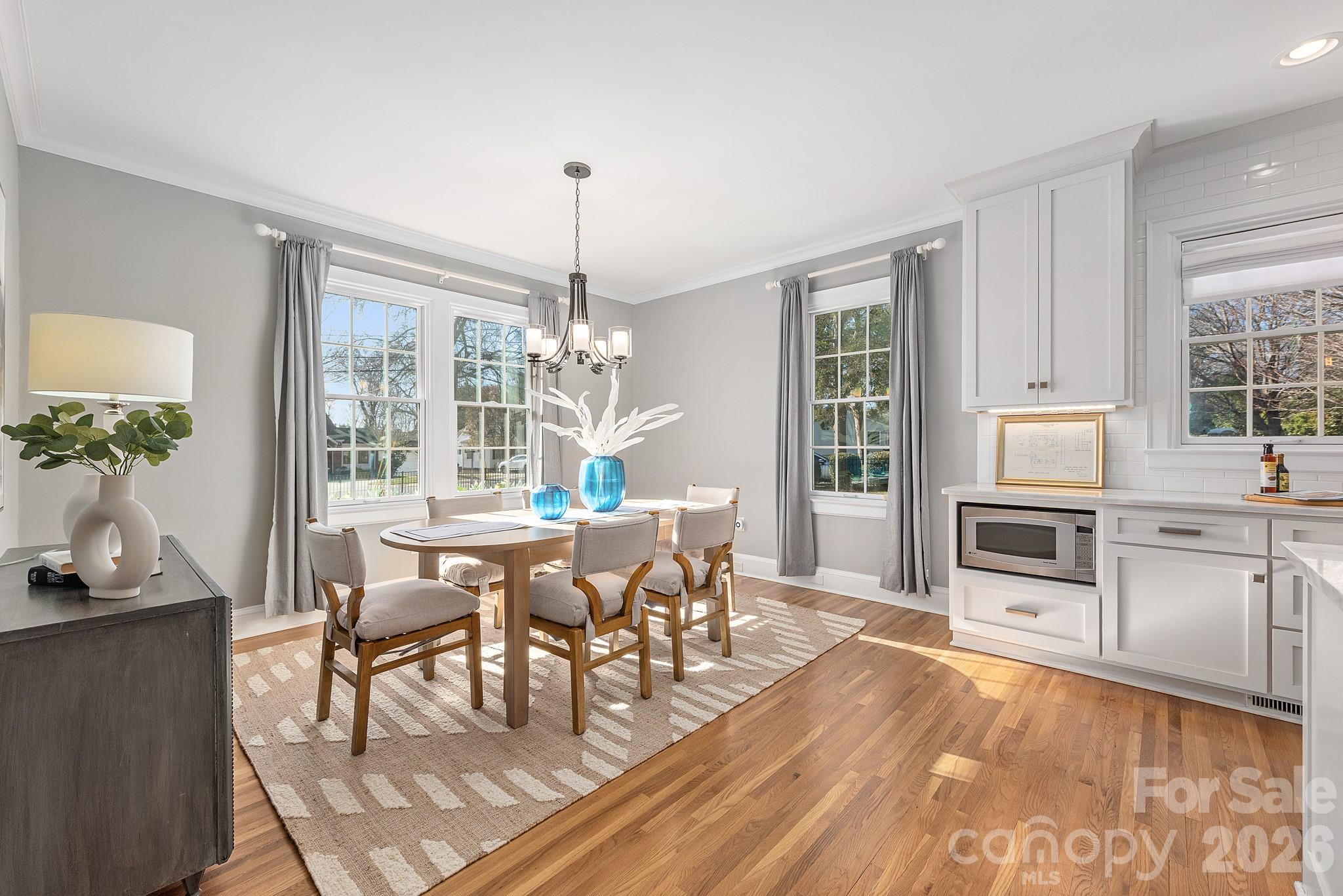 27 Circle Drive Property Photo 8